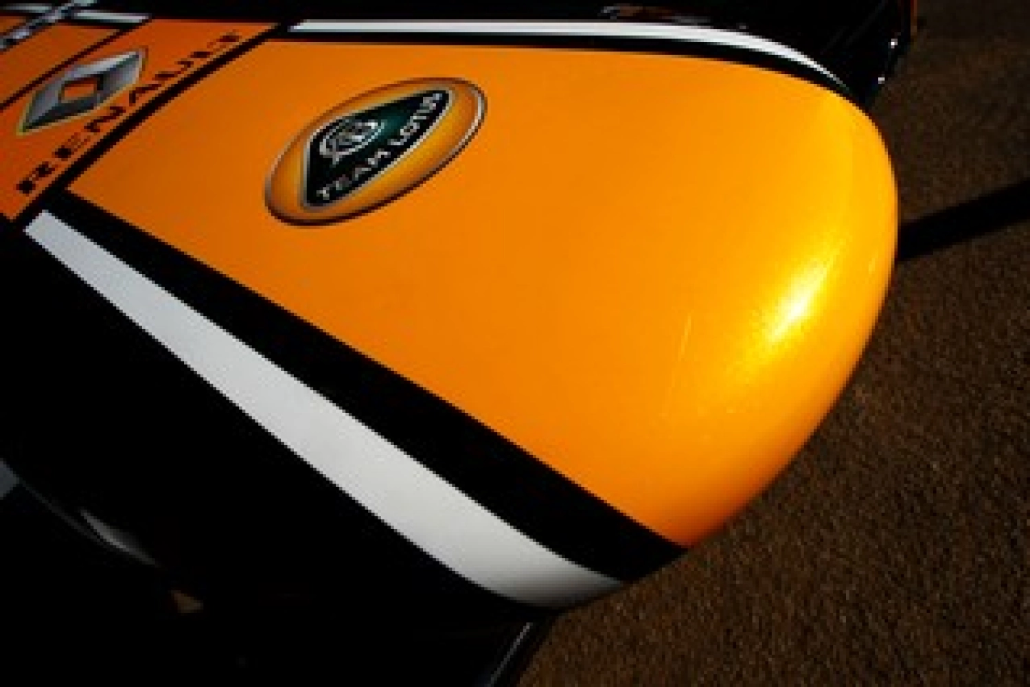 Team Lotus sera motorisée par Renault jusqu’en 2013