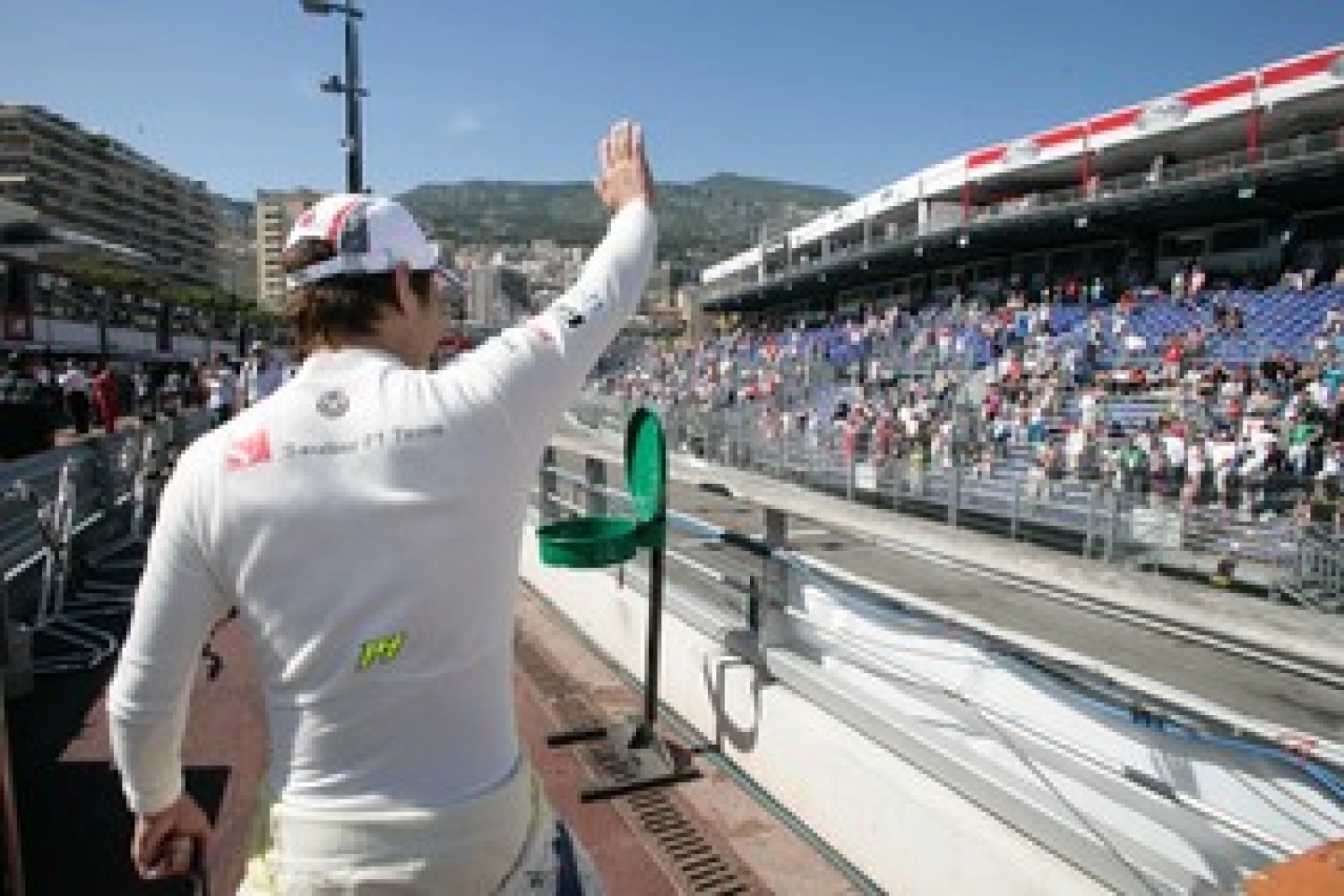 6ème place dans le viseur pour Sauber