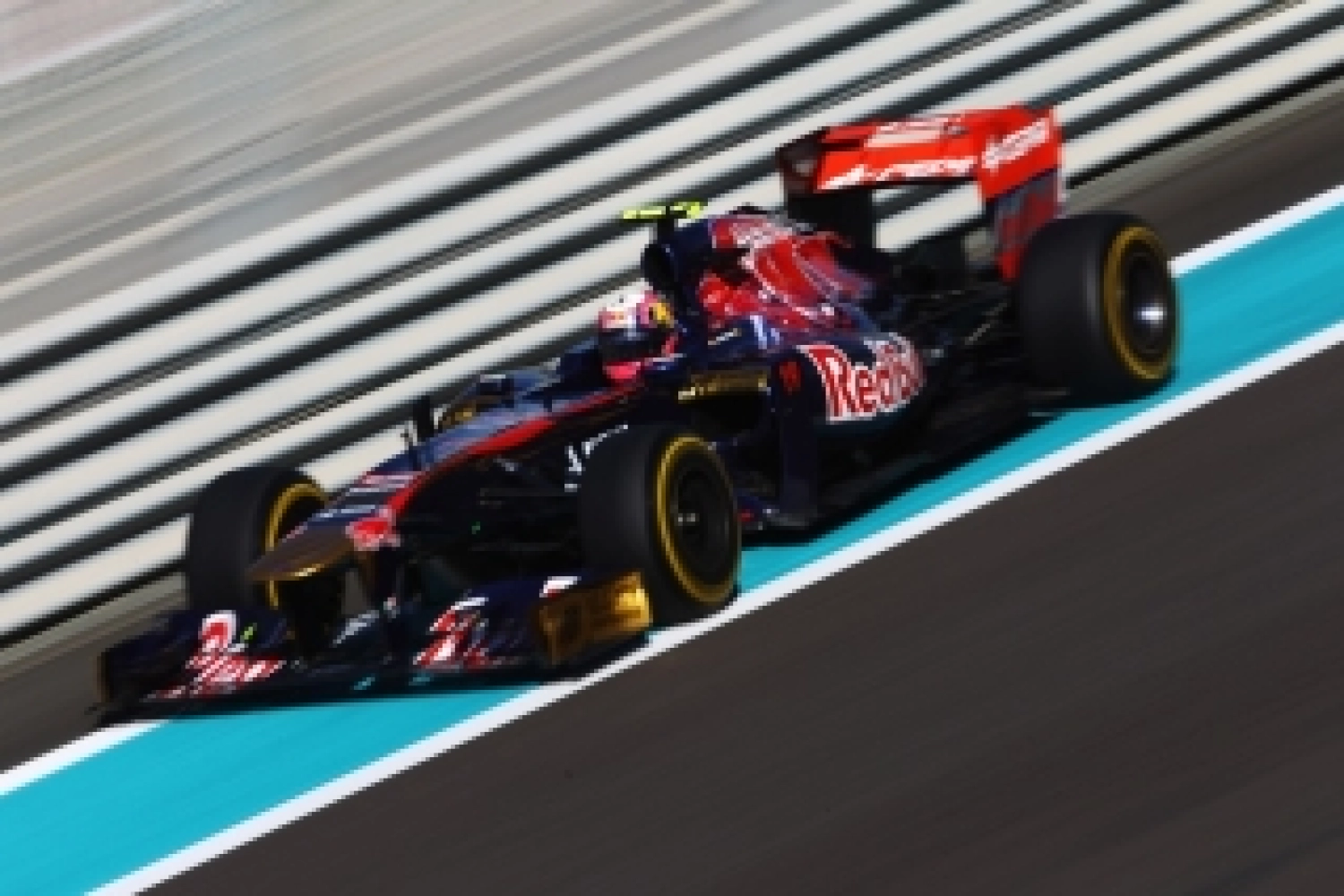 Vendredi : Toro Rosso mise sur la course, Vergne apprend