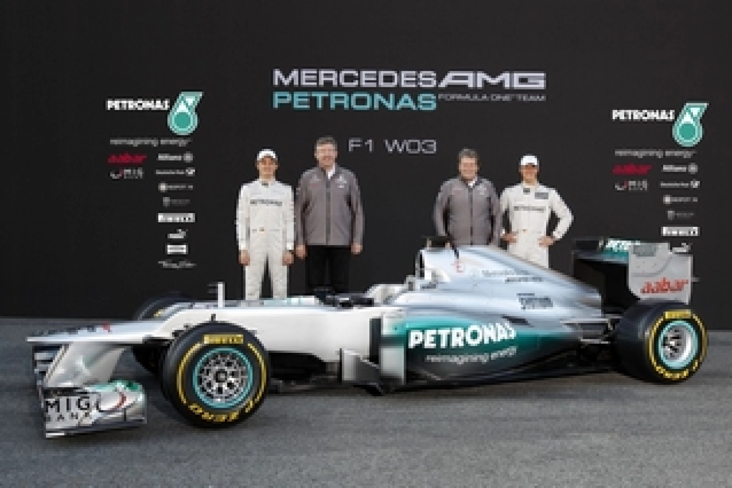 Mercedes dévoile la nouvelle W03