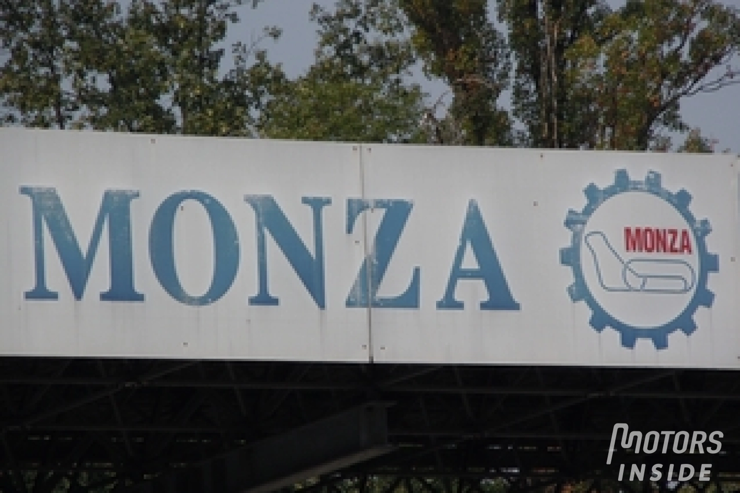 Ecclestone : Monza « doit payer » pour rester au calendrier