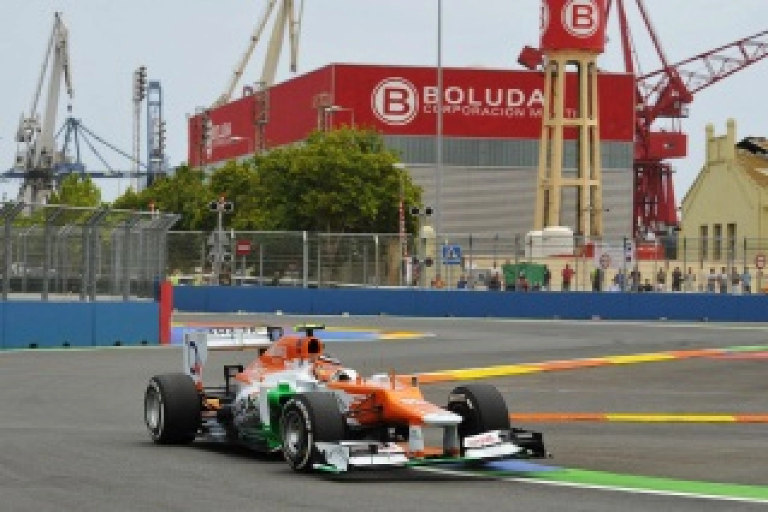 Samedi : les deux pilotes Force India visent des points