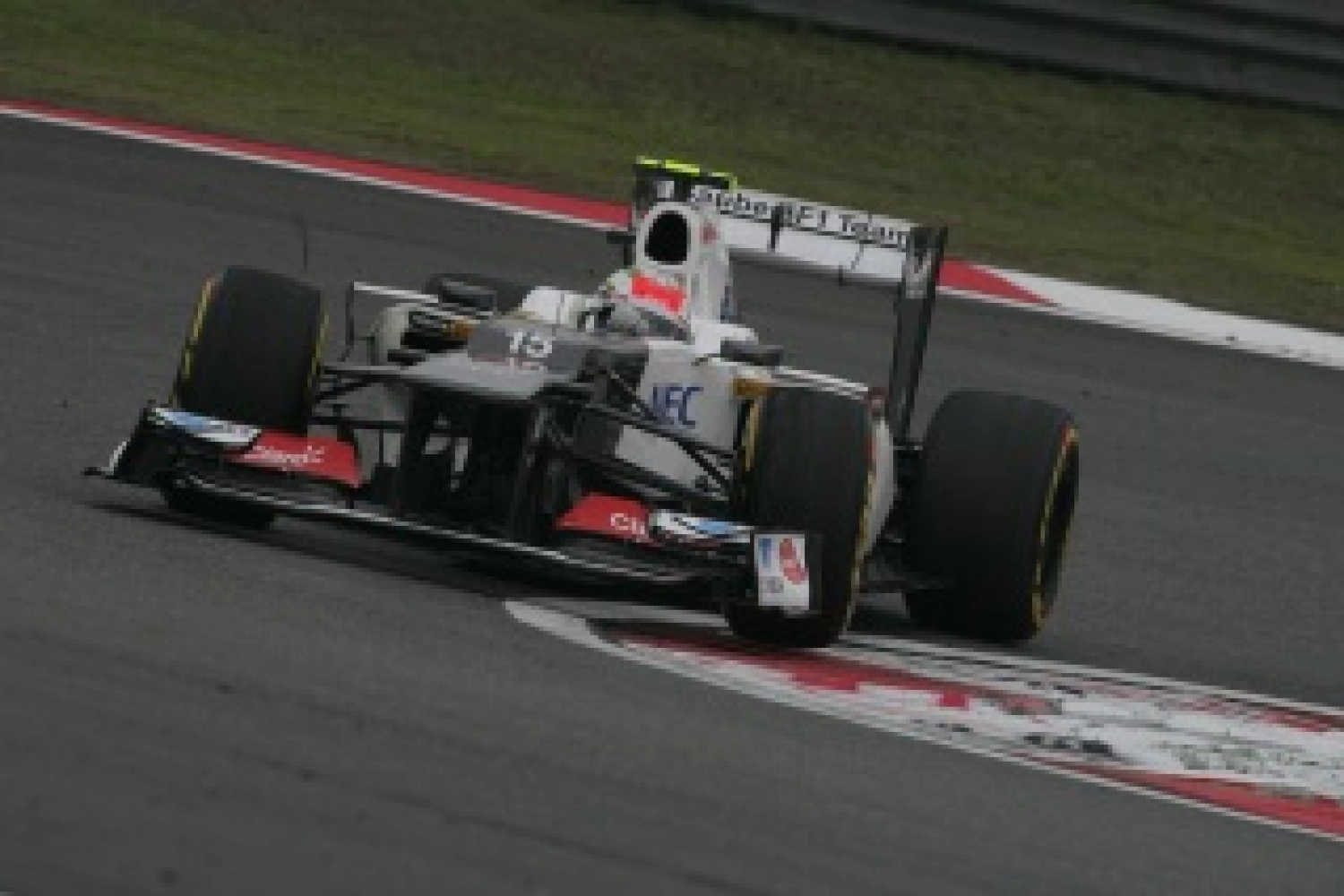 Samedi : Les Sauber piégées par les drapeaux jaunes en Q2