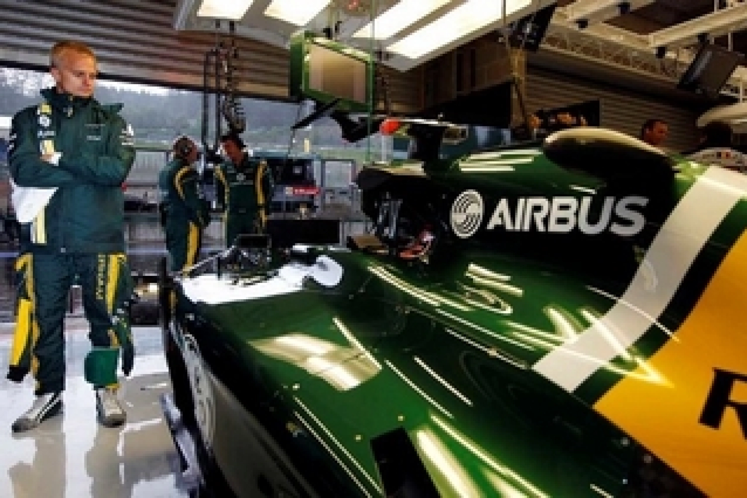 Heikki Kovalainen convoité par Pirelli… et Caterham
