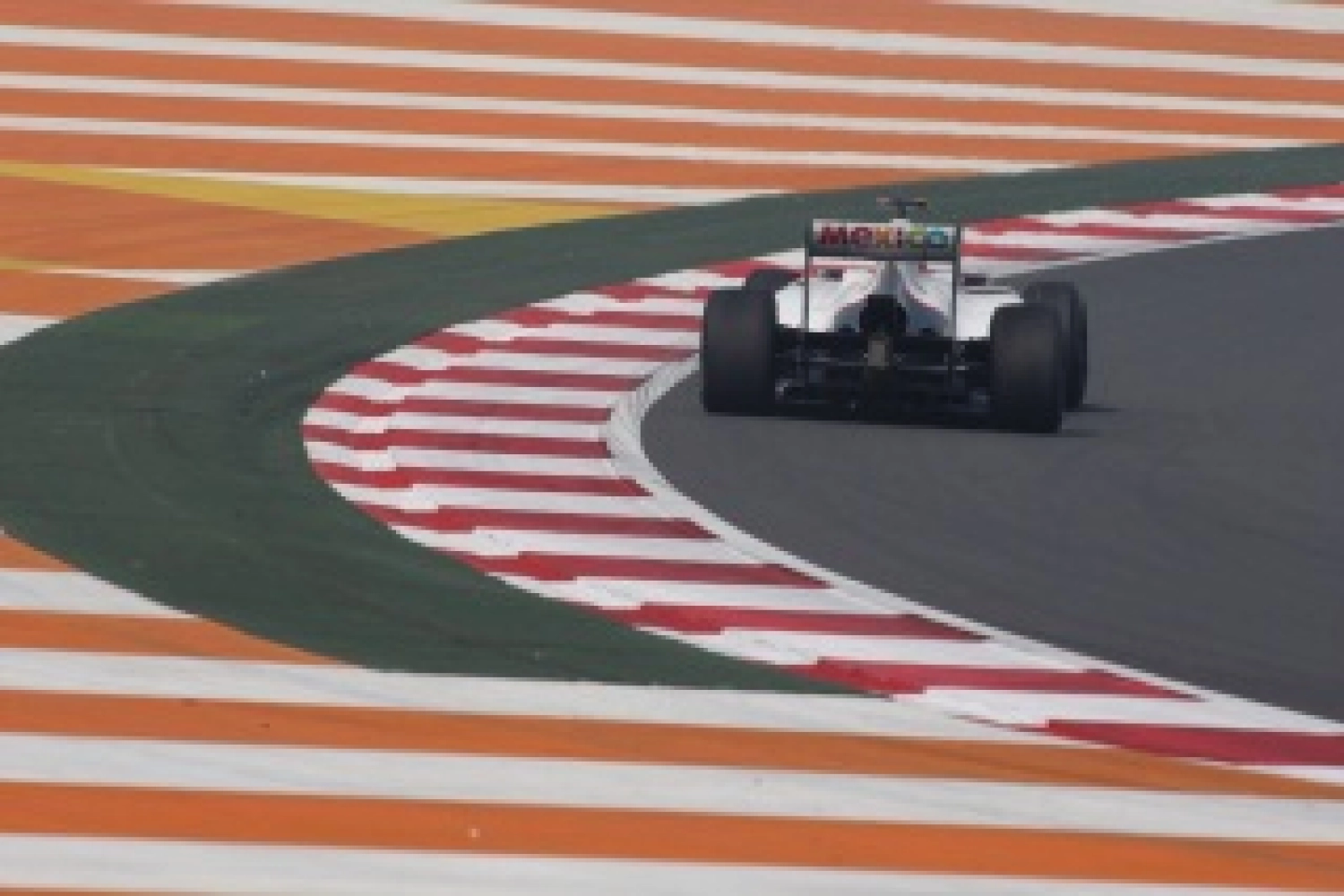 Samedi : Sauber et Pérez viseront les points en course