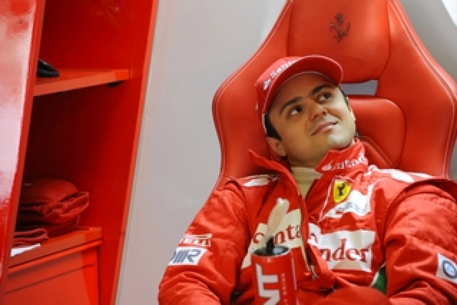 Officiel : Felipe Massa reste chez Ferrari en 2013