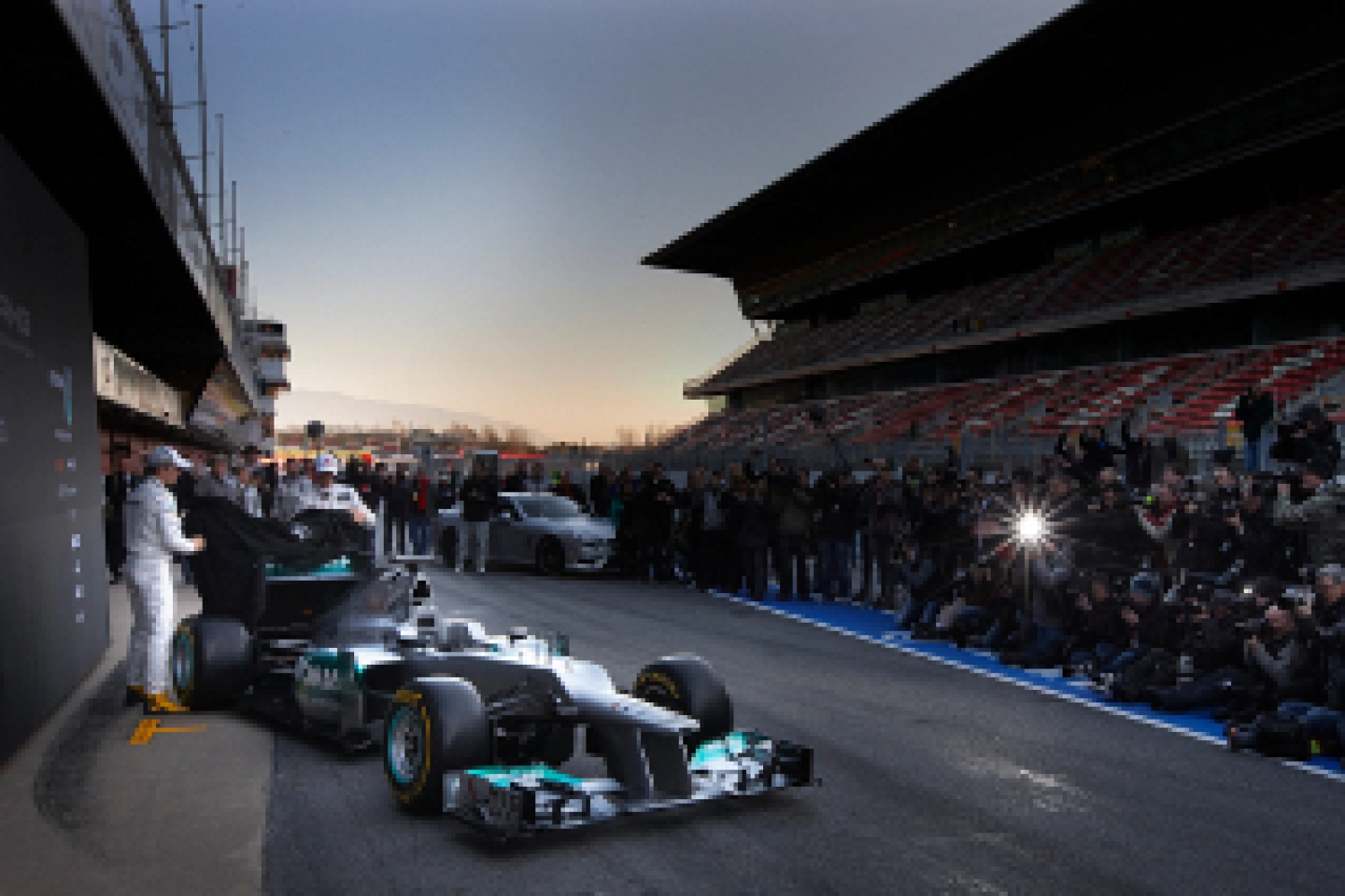 Ferrari, Mercedes et Toro Rosso arrêtent leurs dates de présentations