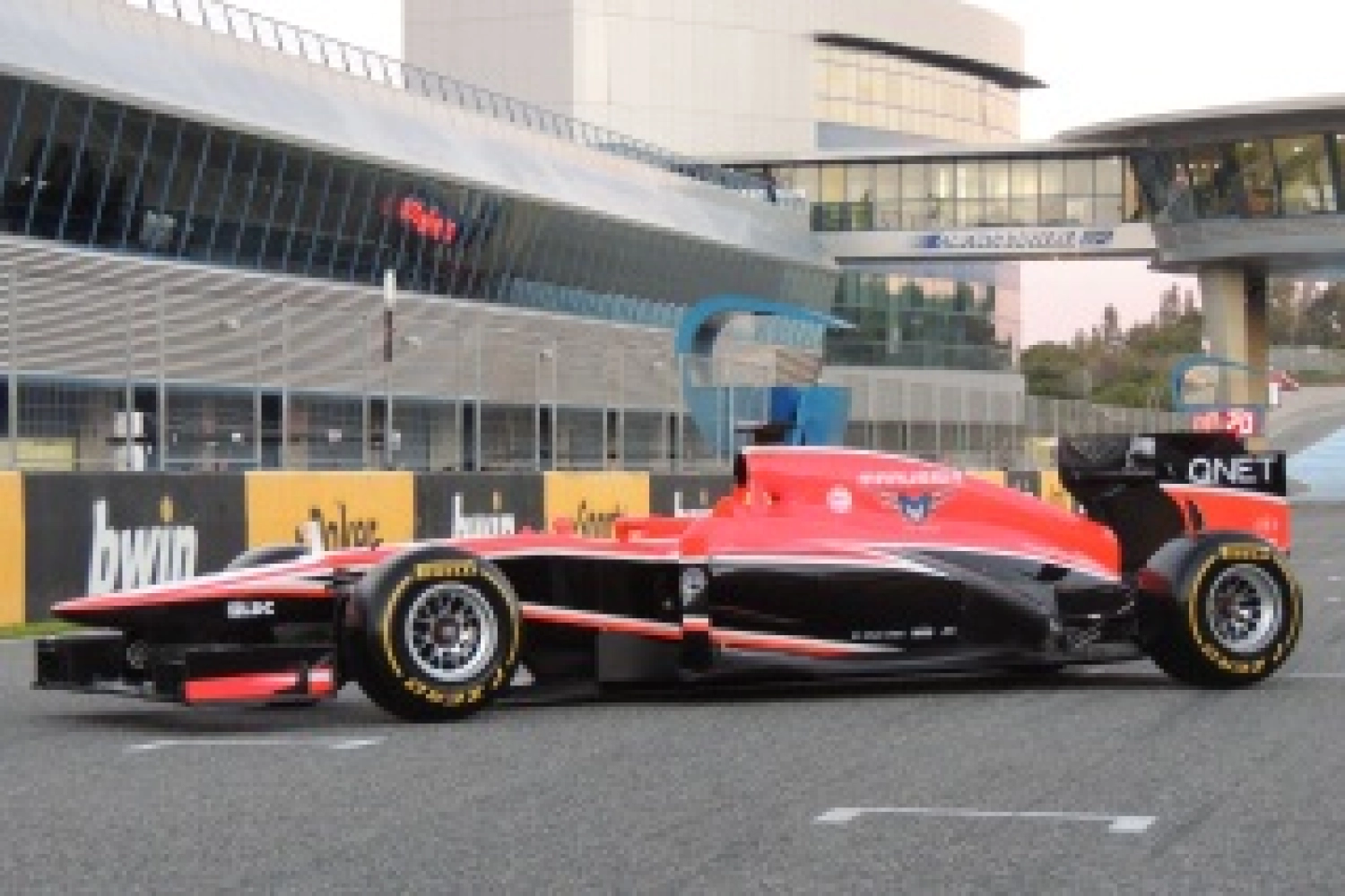 Marussia présente la MR02