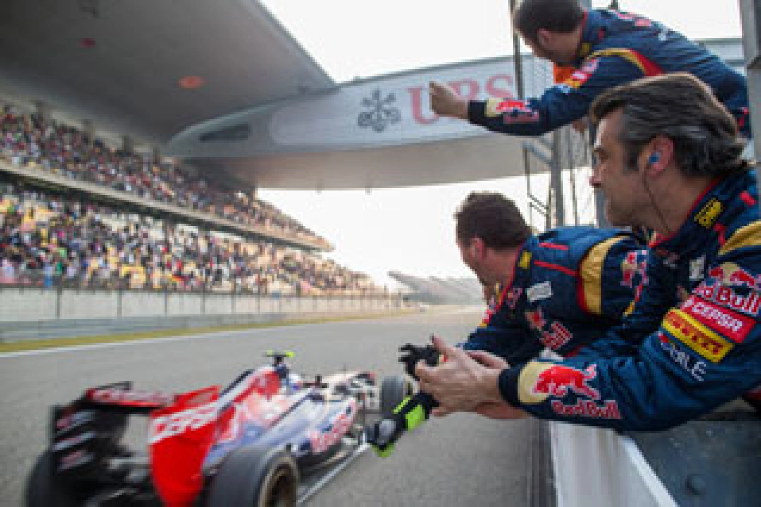 Vendredi : Une belle surprise pour Toro Rosso