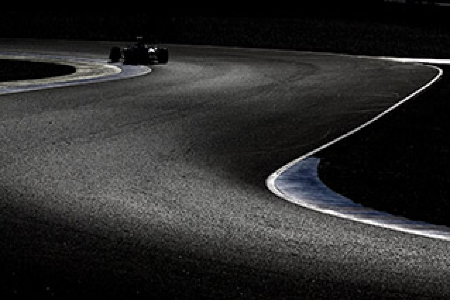 Red Bull souhaitait une amende de 100 millions de dollars pour Mercedes