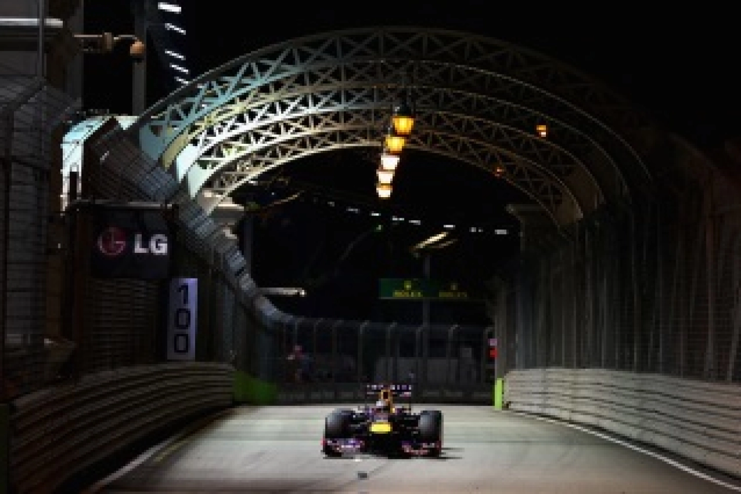 Dimanche : Vettel s’envole encore une fois vers la victoire pour Red Bull