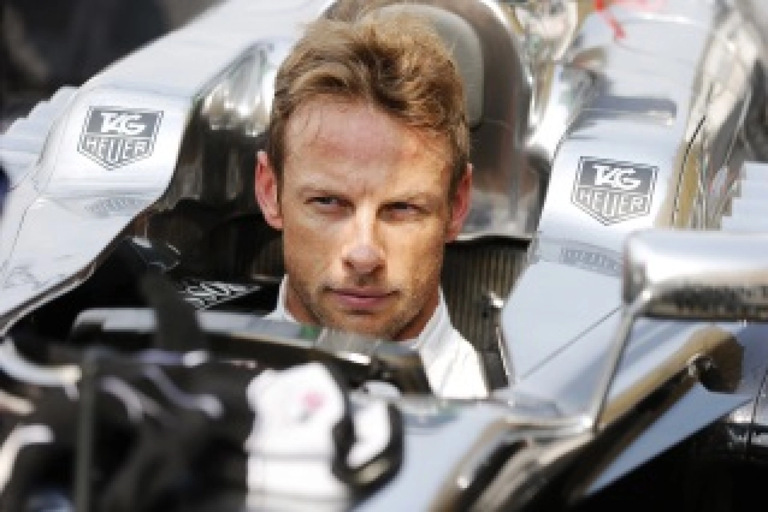 Vendredi : McLaren rapide sur un tour, Button craint les longs relais