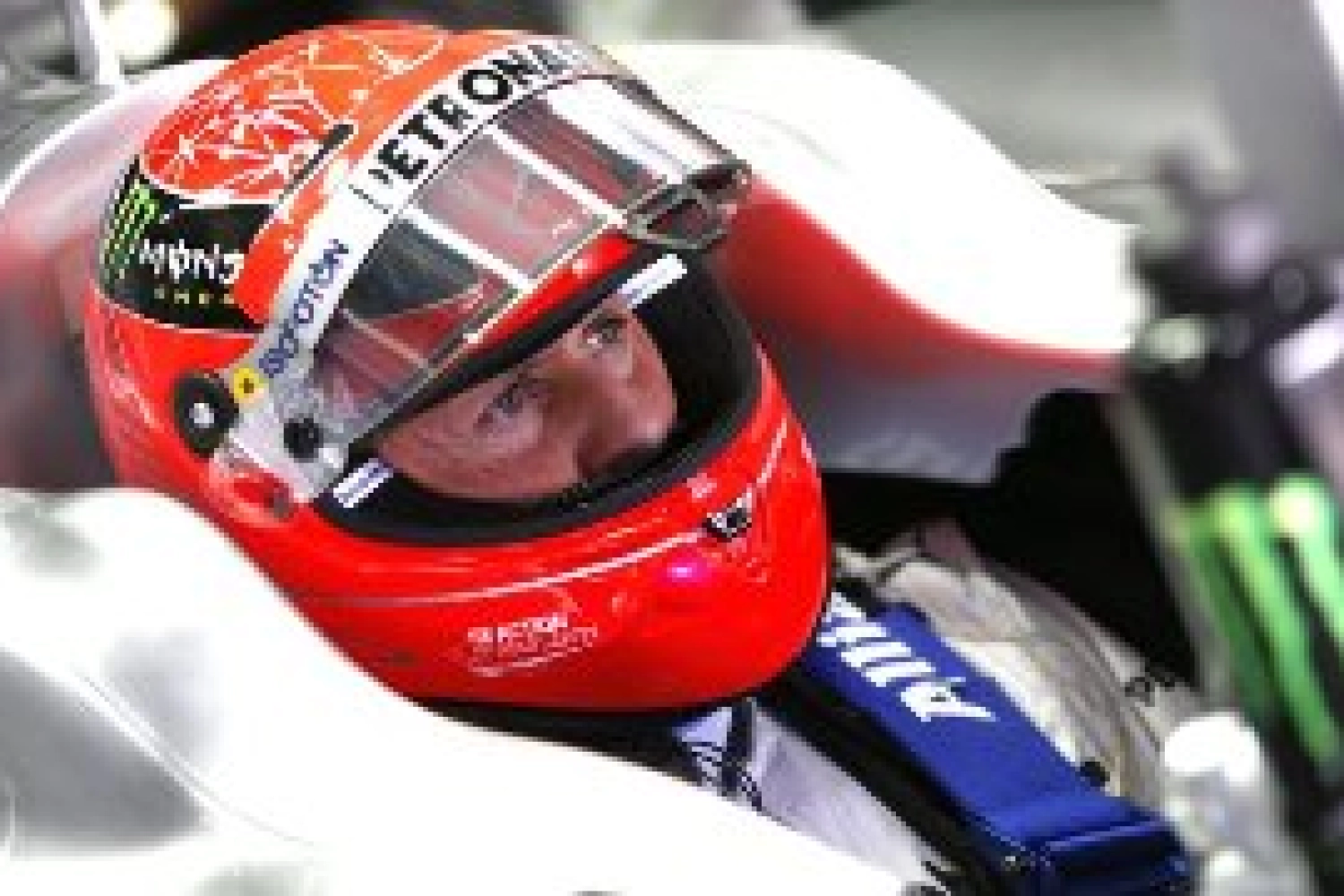 Michael Schumacher réalise des progrès "en adéquation avec la gravité de ses blessures"