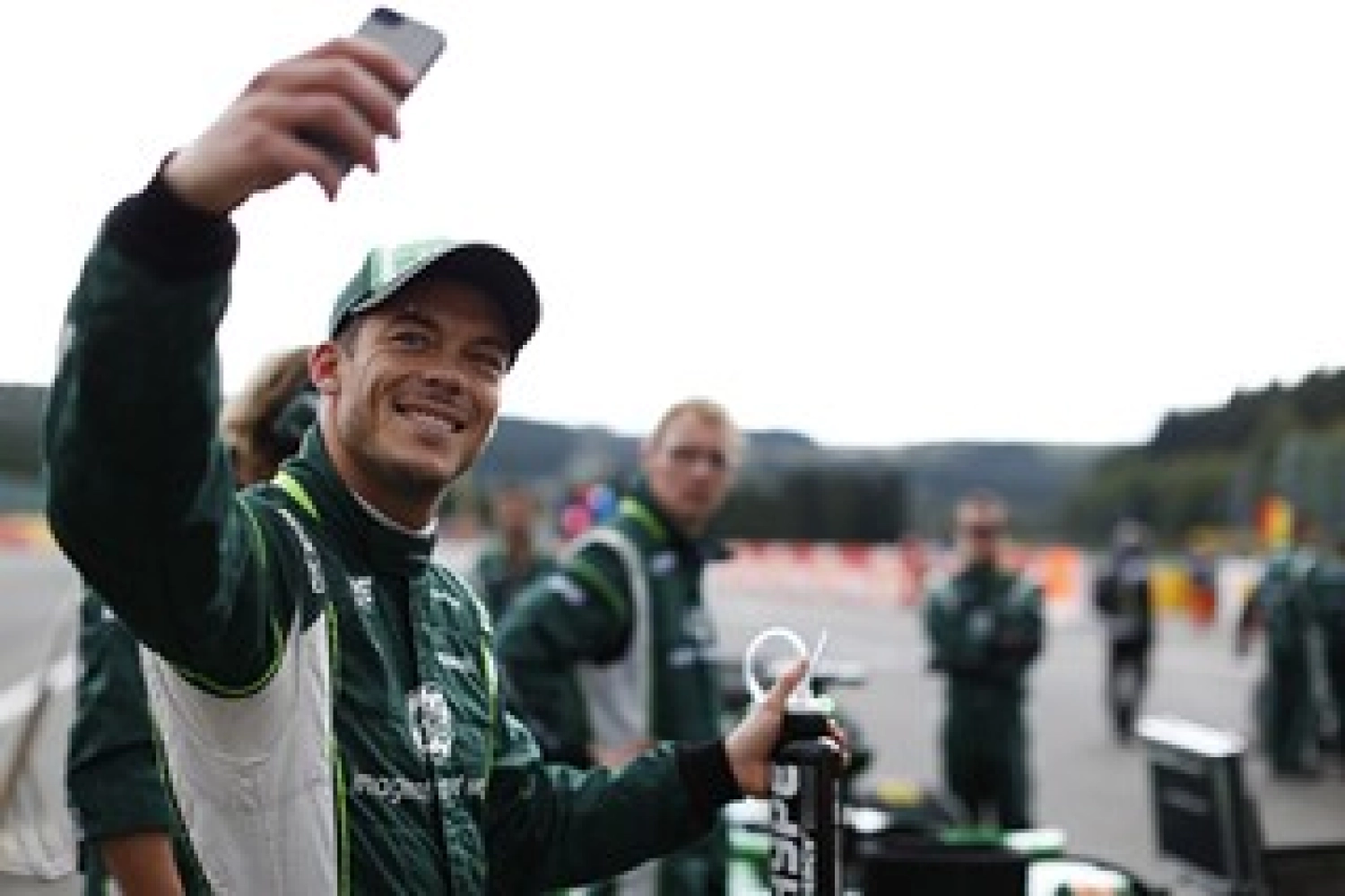 Lotterer refuse l’offre de Caterham F1, Merhi affirme avoir un accord