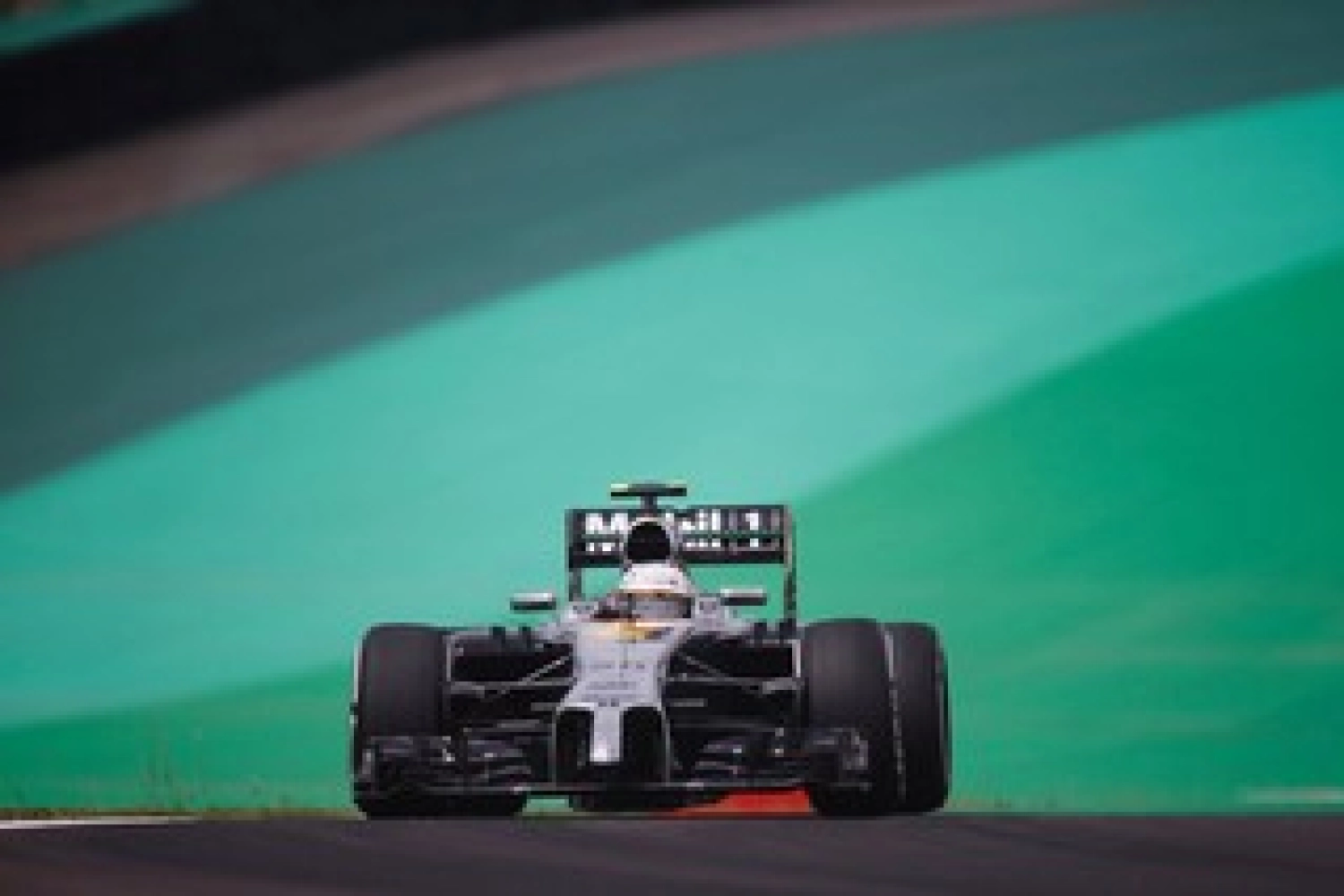Une voiture "améliorée" pour McLaren à Abu Dhabi ?