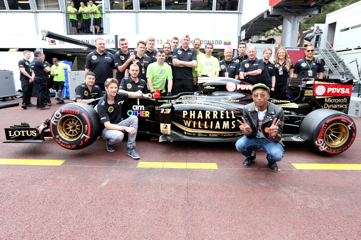 Pharrell Williams s&rsquo;associe avec Lotus