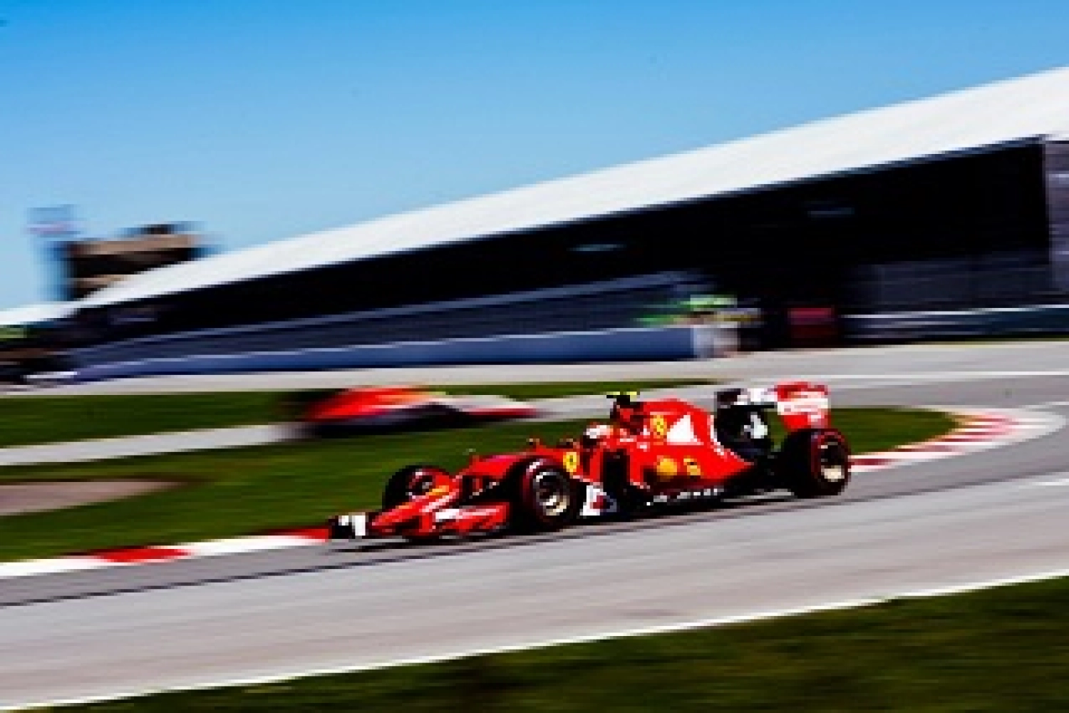 Ferrari : Raikkonen et Vettel repartent frustrés du Canada