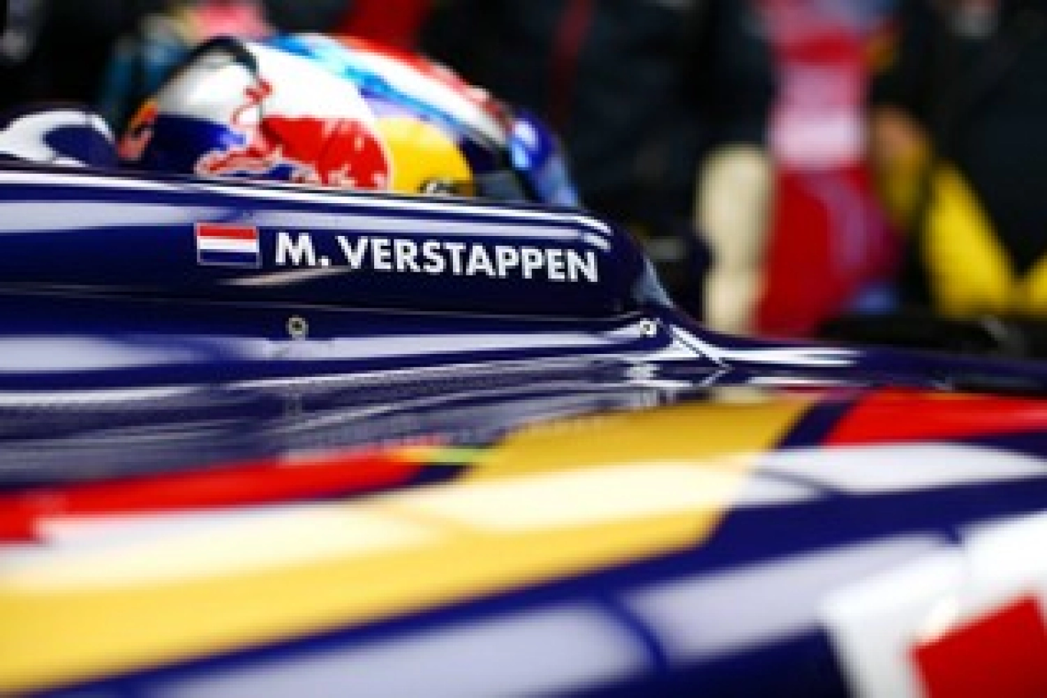 Toro Rosso : Verstappen sera pénalisé de dix places sur la grille