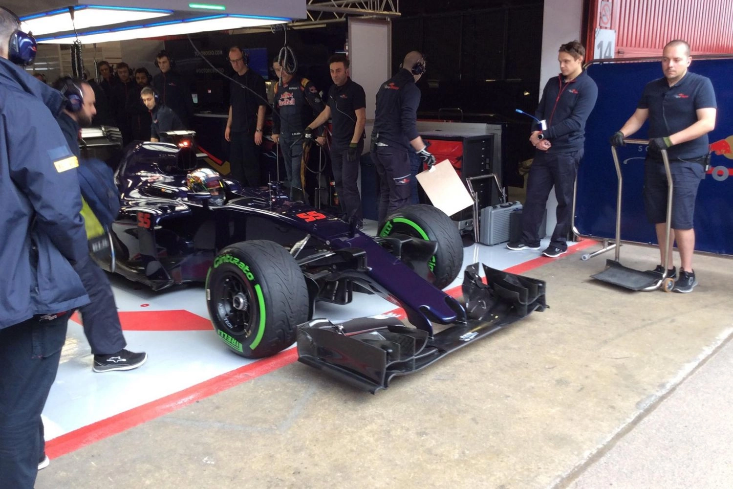 Inauguration tout en discrétion pour la nouvelle Toro Rosso