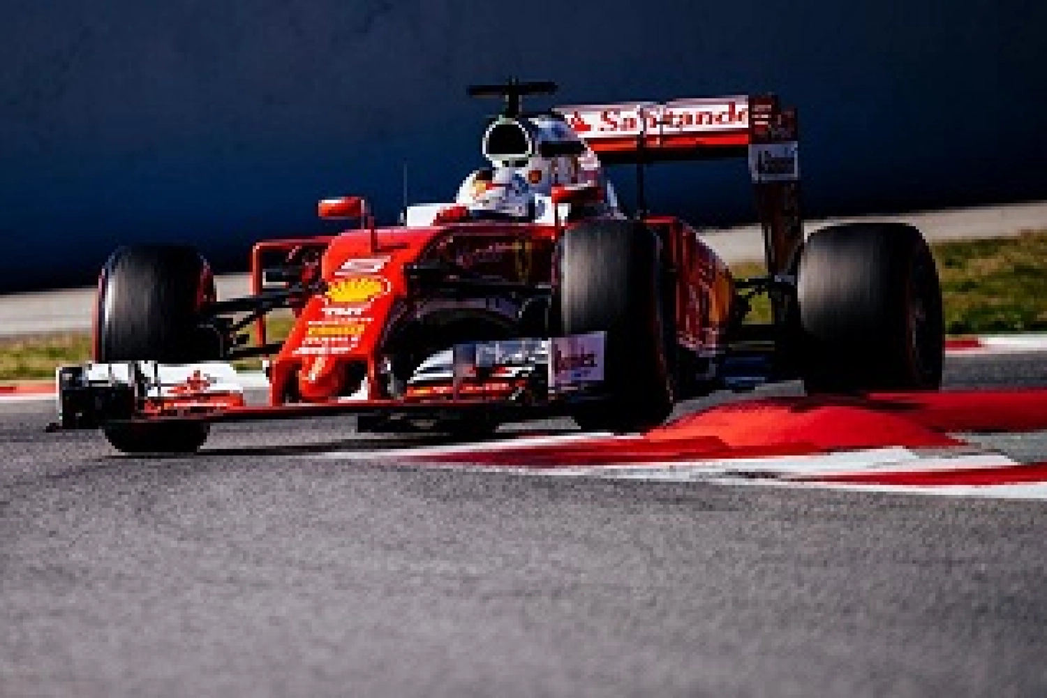 Espagne – Essais libres 1 : Vettel et Raikkonen placent Ferrari aux deux premières places