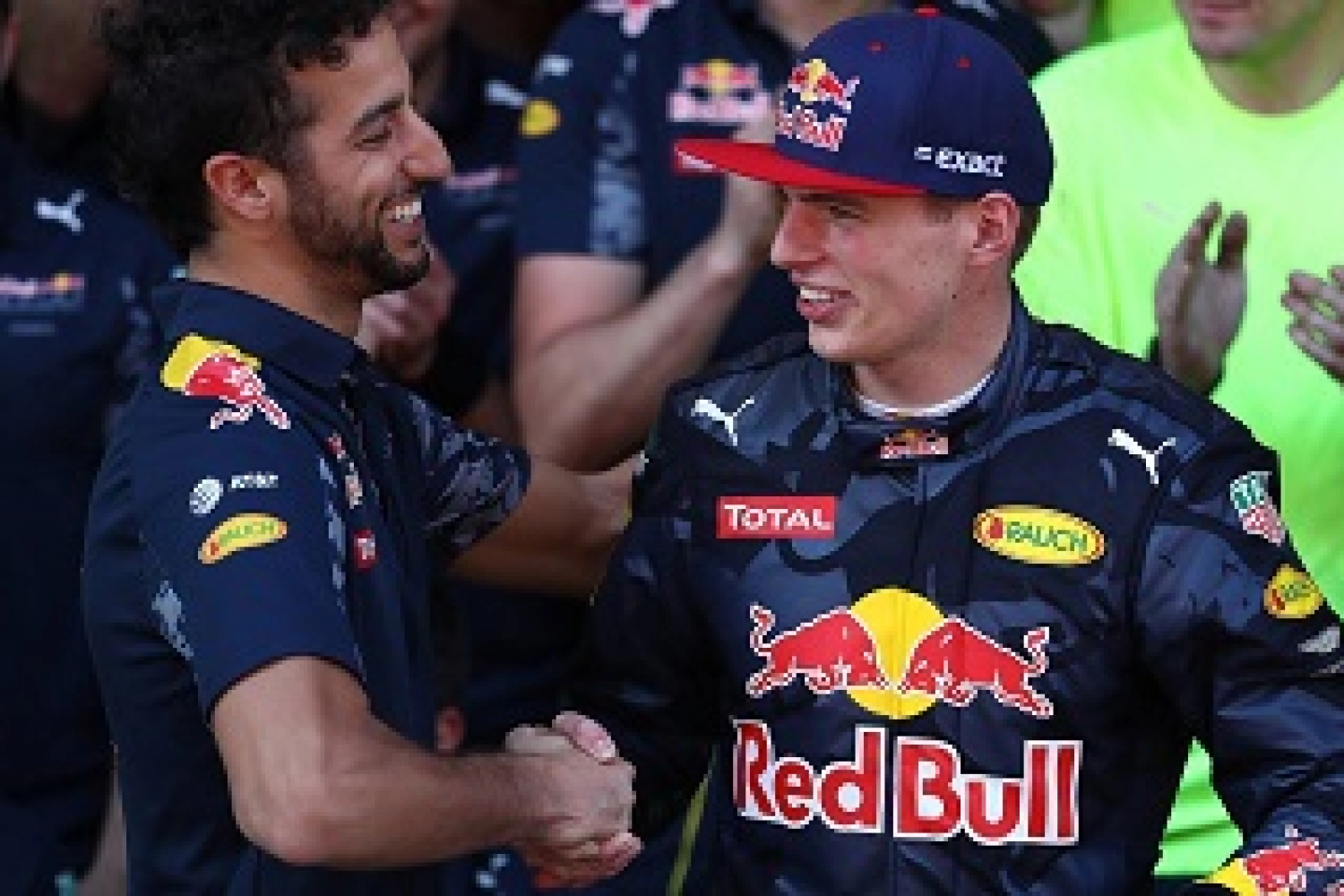 Max Verstappen reconnait son erreur lors des qualifications et partira des stands