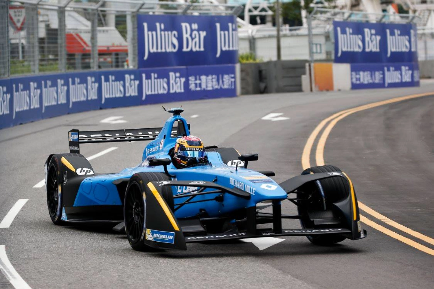 Retour sur l’ePrix de Hong-Kong : Buemi gagne devant di Grassi, les gros bras sont de retour !