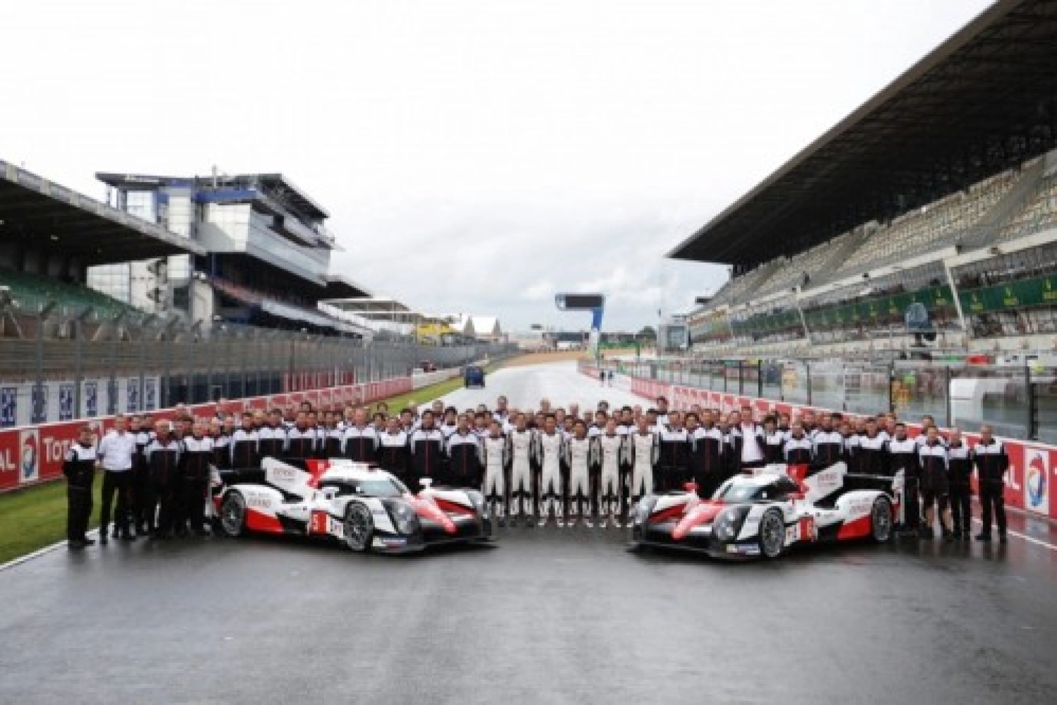 Toyota triple la mise aux 24 heures du Mans