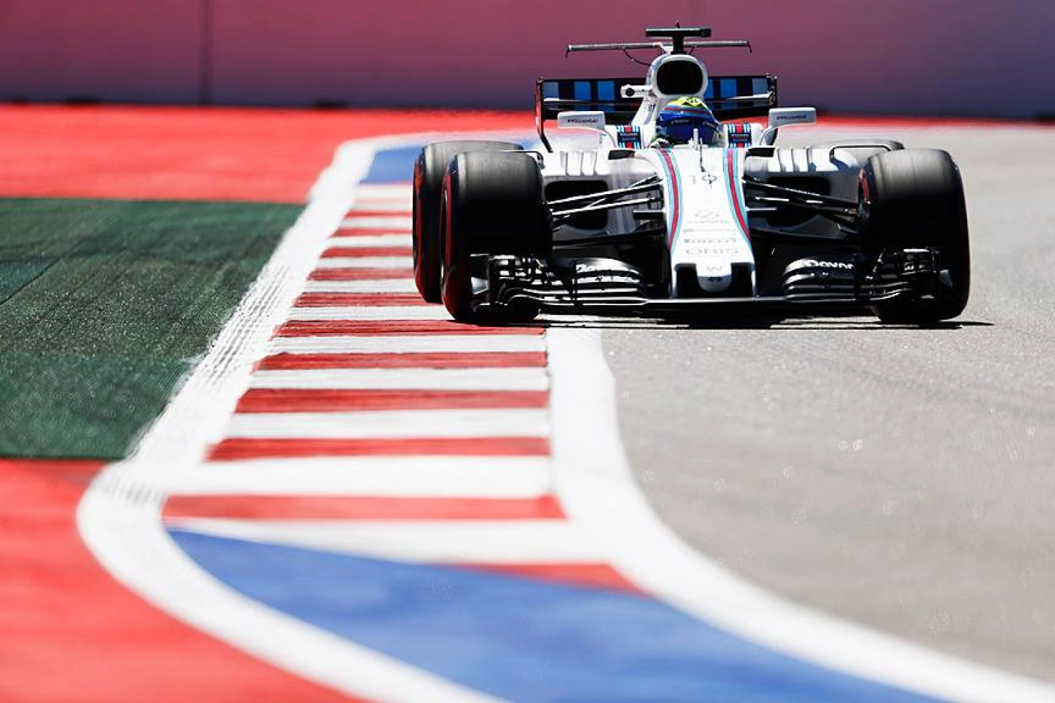 Sotchi – Qualifications : Felipe Massa 6ème s’intercale entre les Red Bull