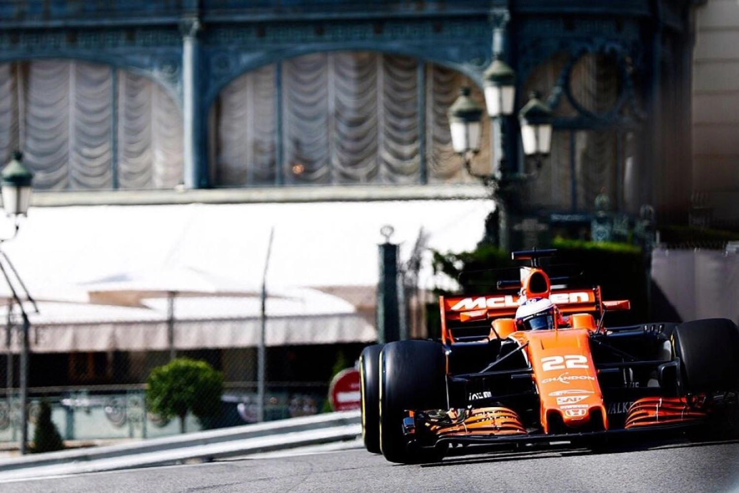 15 places de pénalité pour Jenson Button à cause d&rsquo;un nouveau problème technique