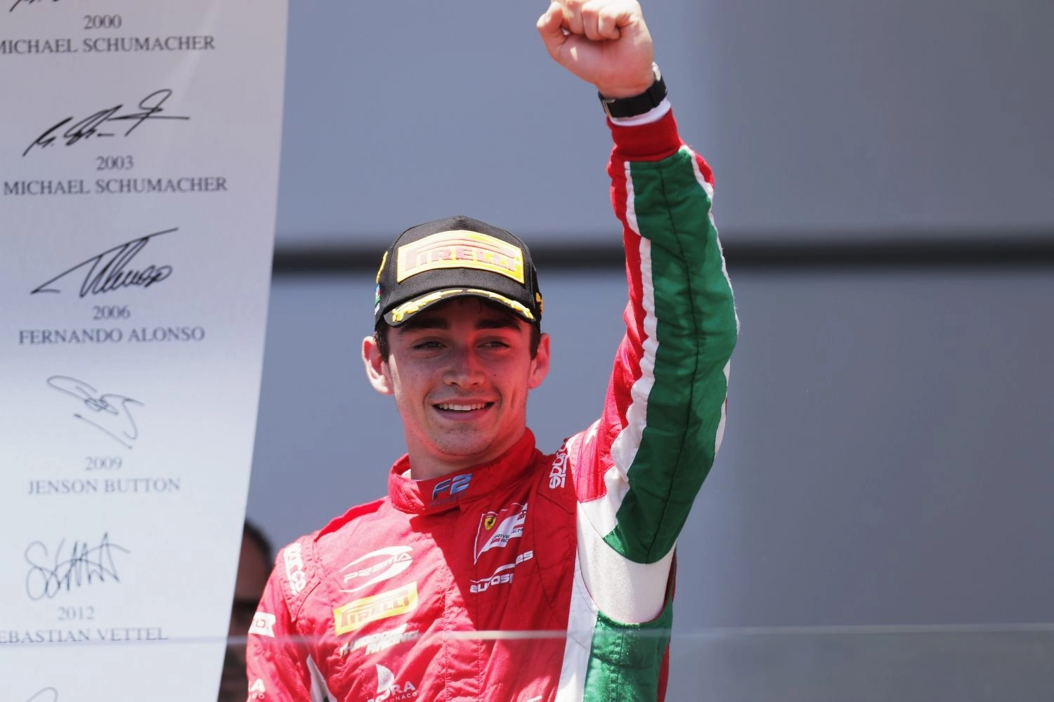 Bakou – Course 1 : Charles Leclerc reprend sa marche en avant à Bakou