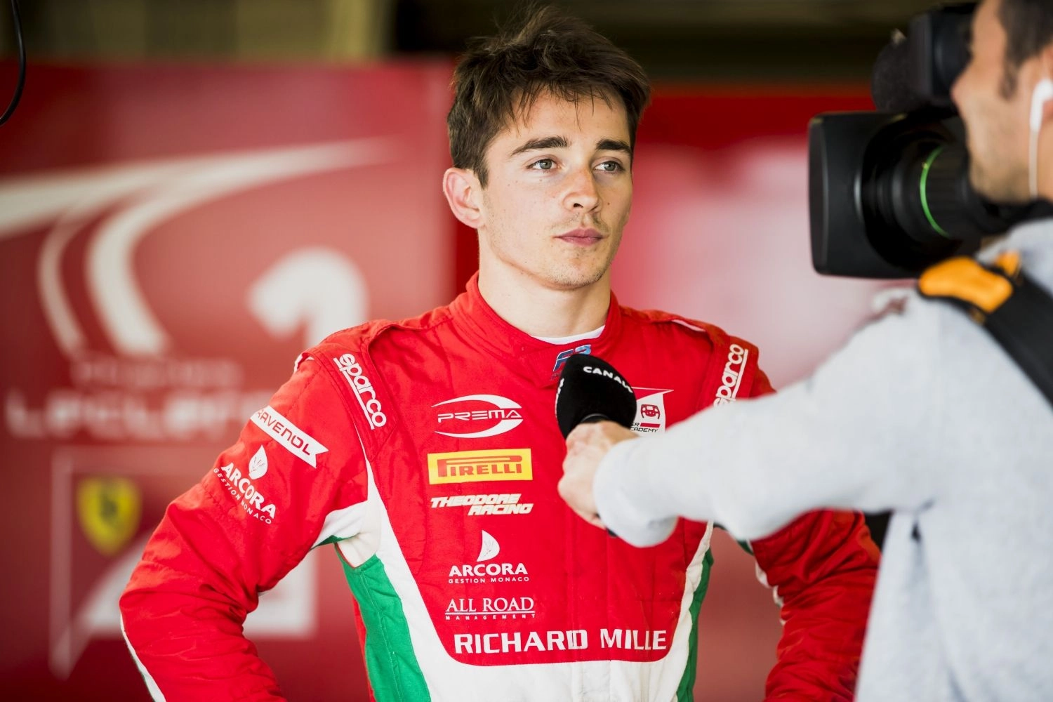 Charles Leclerc égale le record de poles consécutives de Stoffel Vandoorne