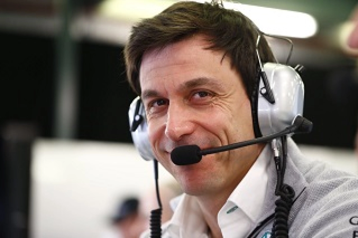 Toto Wolff étouffe la polémique de la combustion d’huile