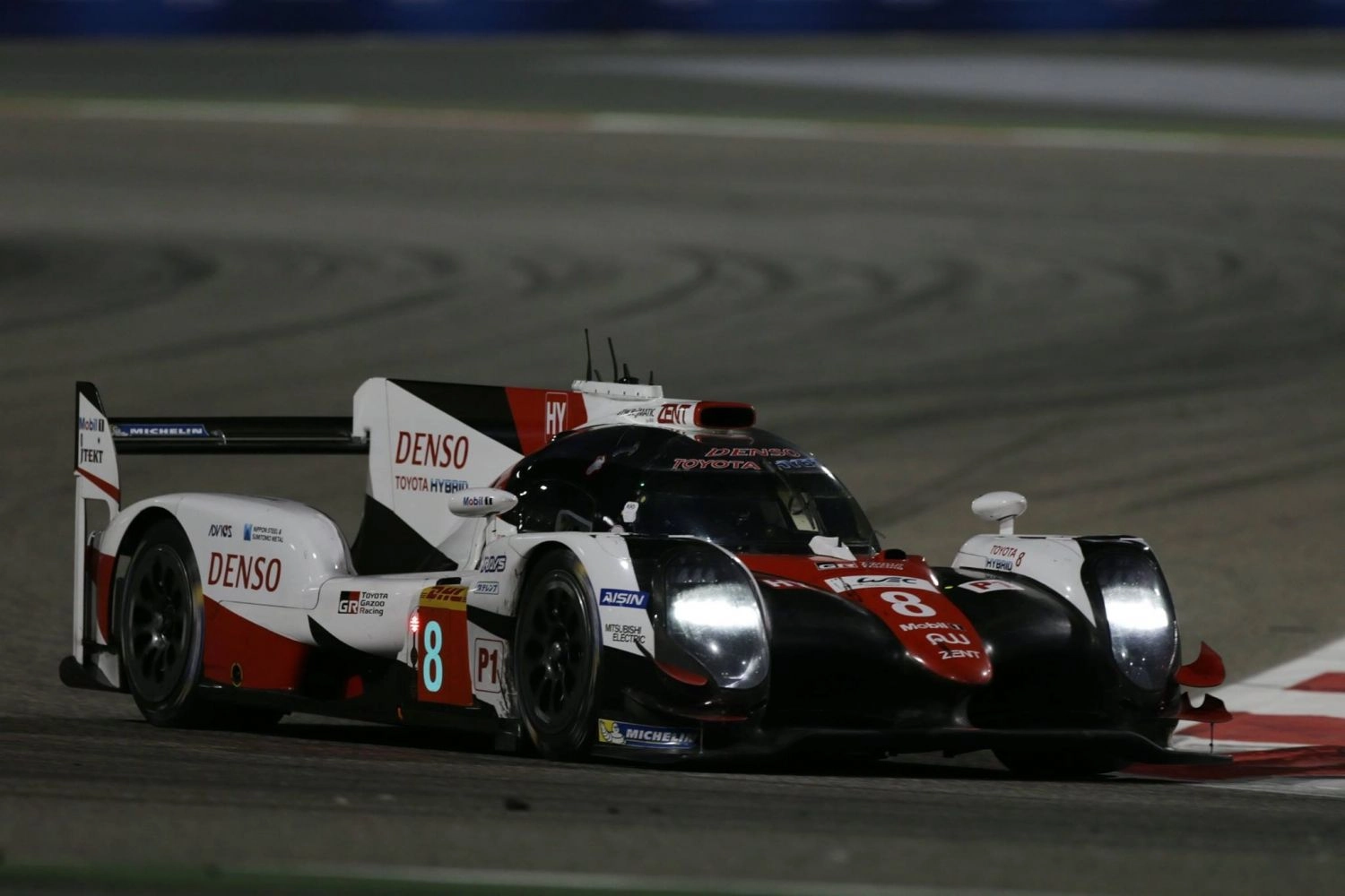 6 Heures de Bahreïn : Toyota s’impose, Vaillante Rebellion, Ferrari et Aston Martin titrées