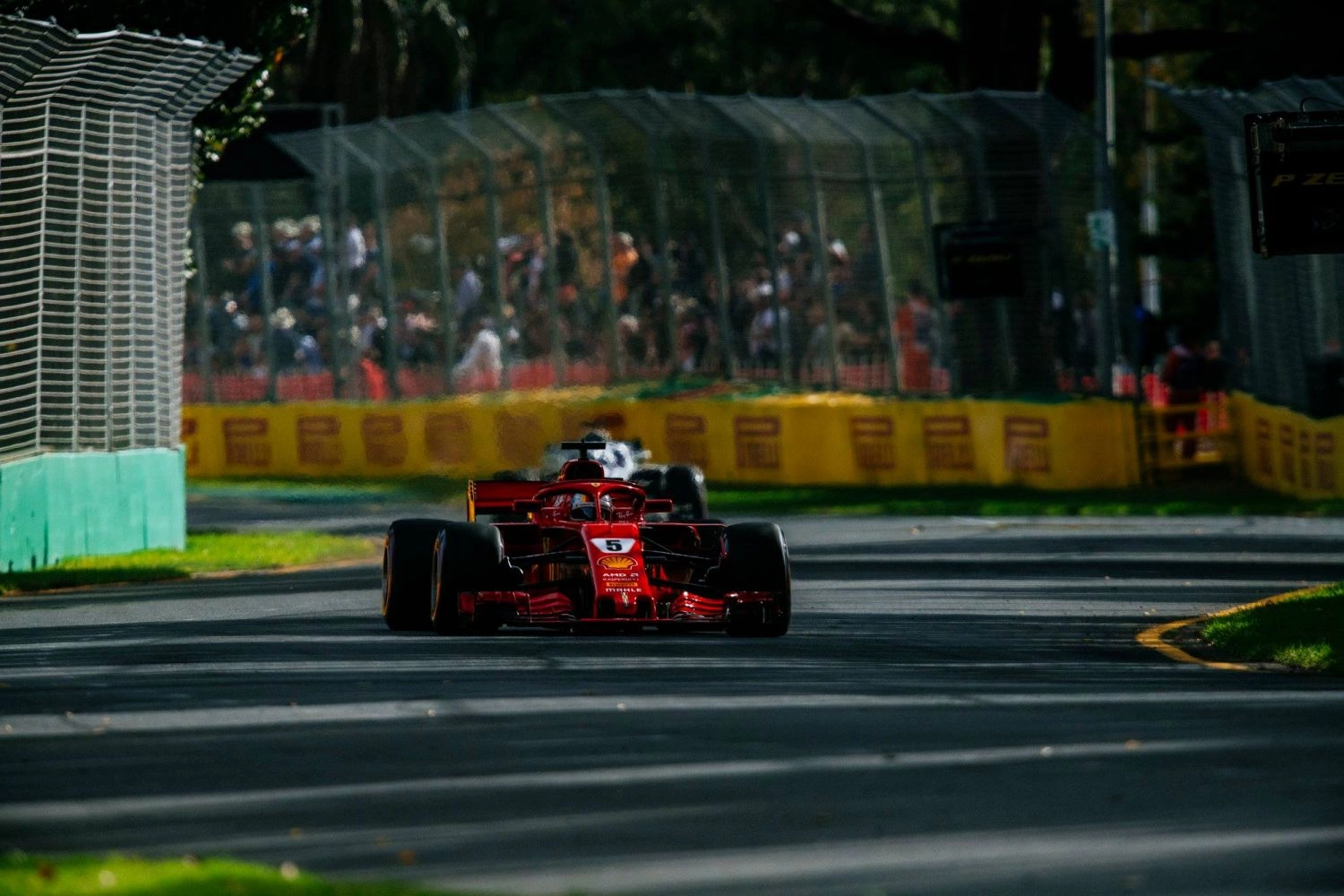 Australie – Course : Vettel, un premier vainqueur opportuniste !