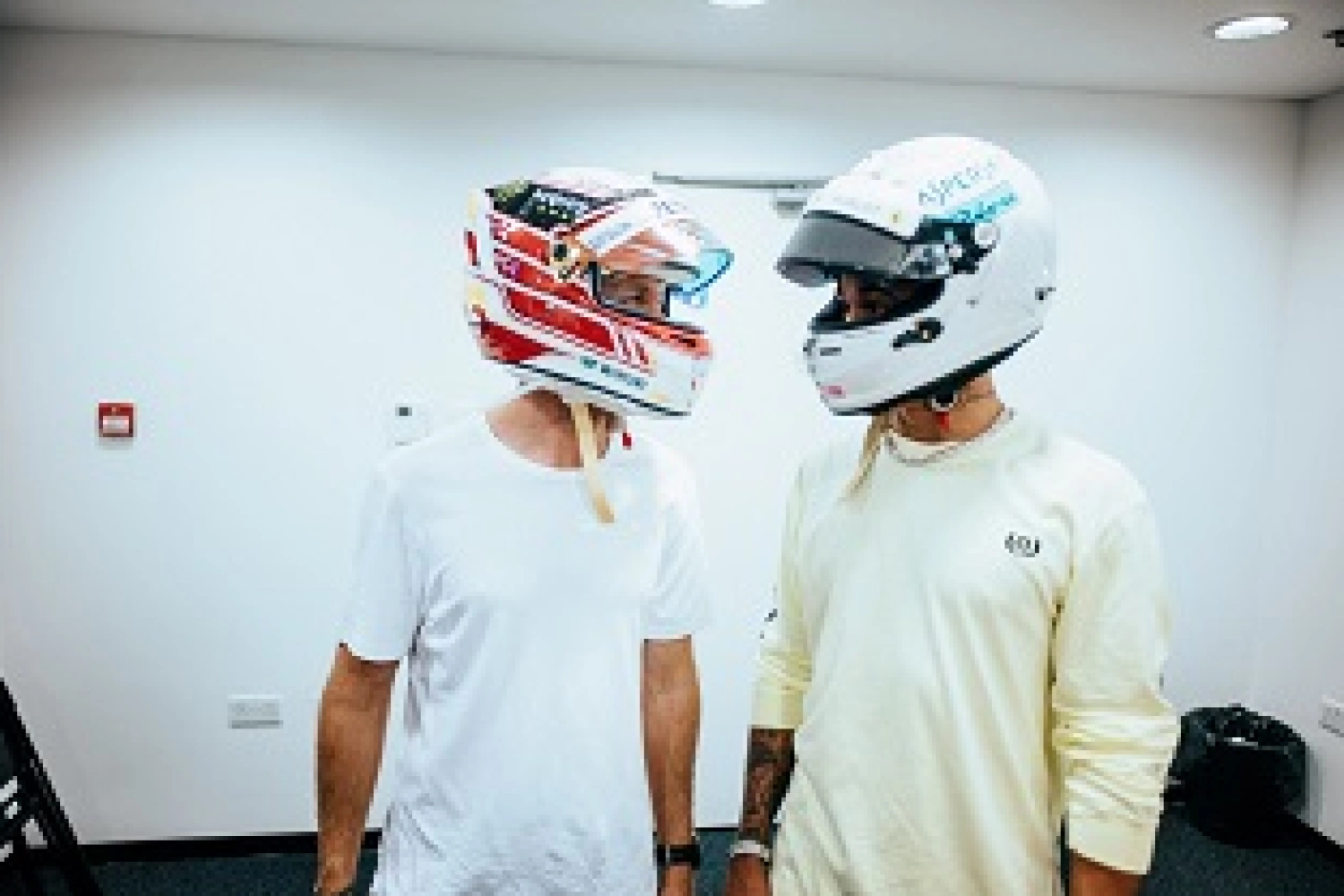 Hamilton et Vettel échangent leur casque après la course