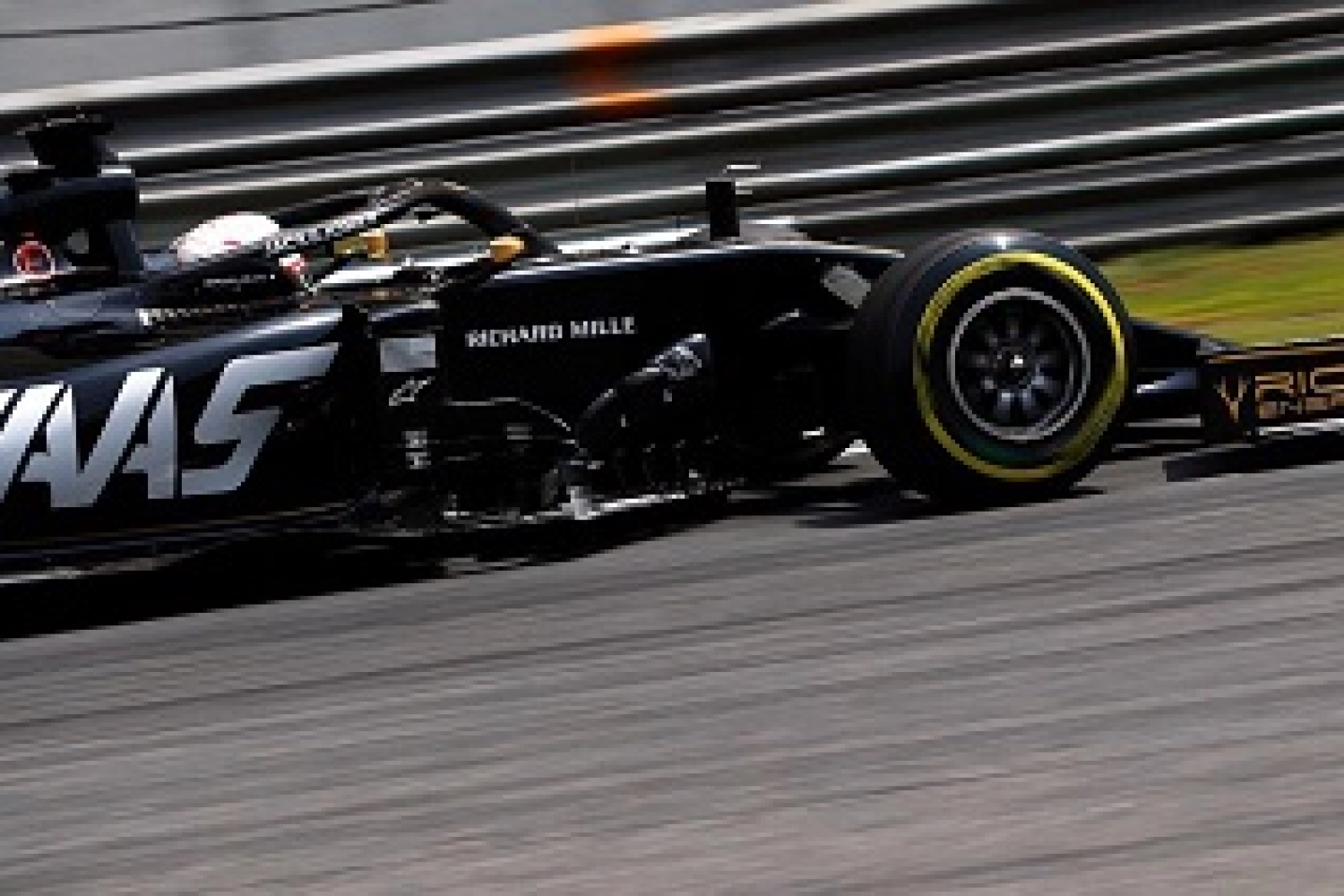 Haas s’emmêle les pinceaux en Chine