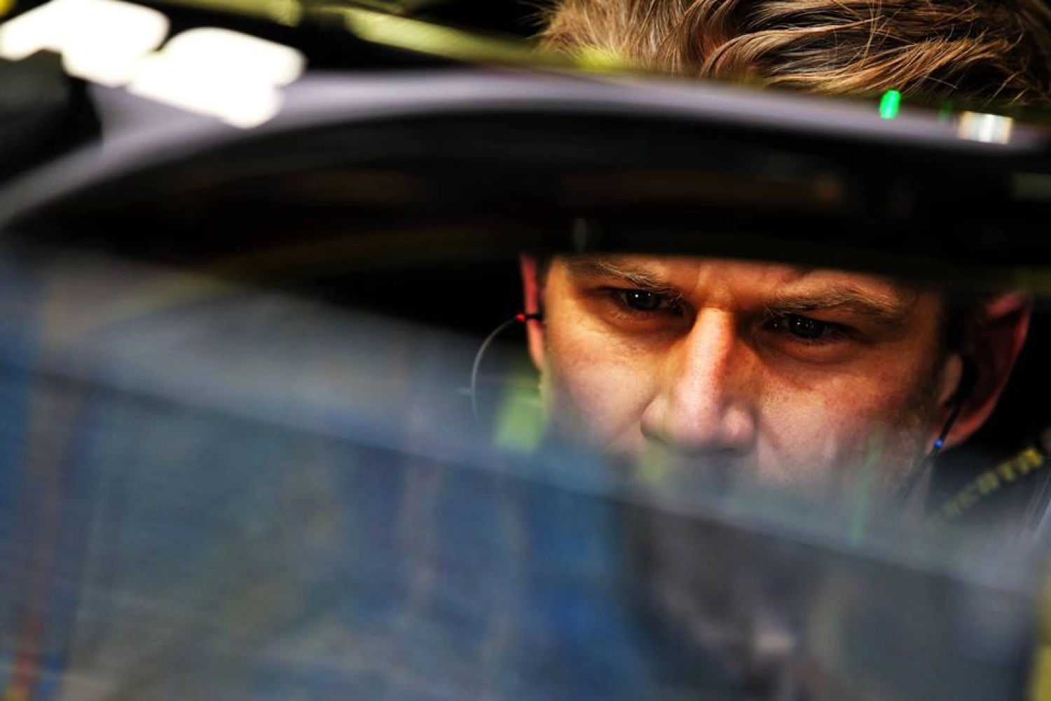 Deux abandons coup sur coup à Sakhir pour le Renault F1 Team !