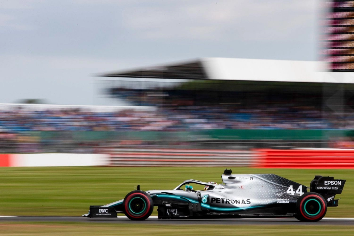 Angleterre – Course : Hamilton encore prophète en son pays !