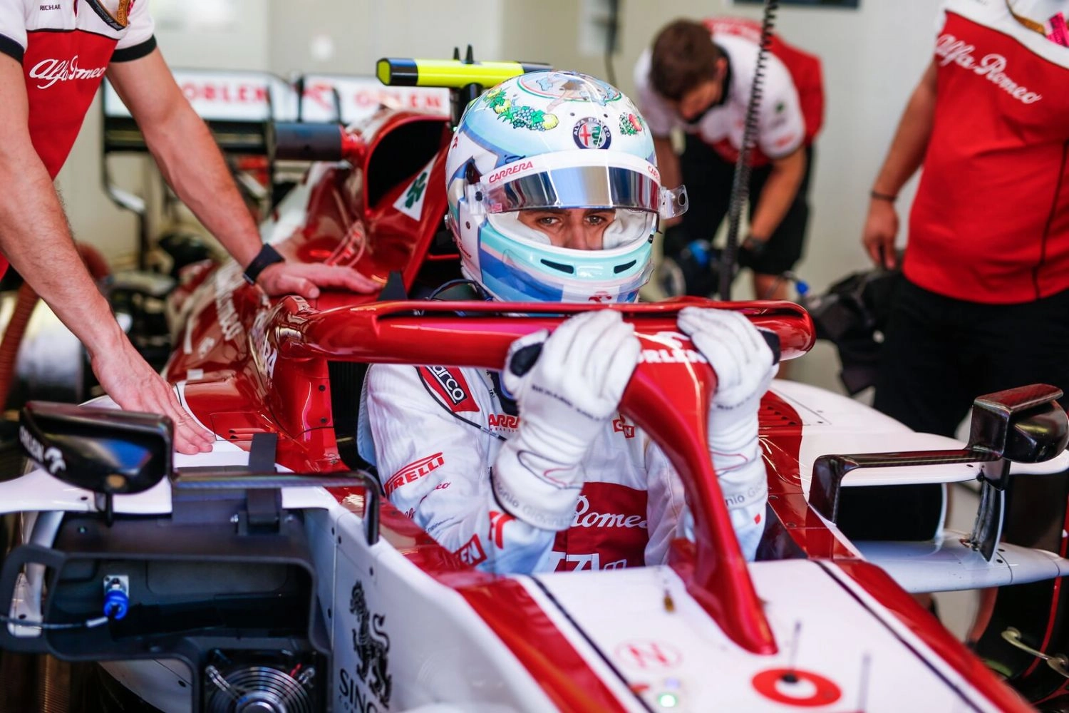 GIovinazzi et Russell à la faute dans leurs tours de mise en grille