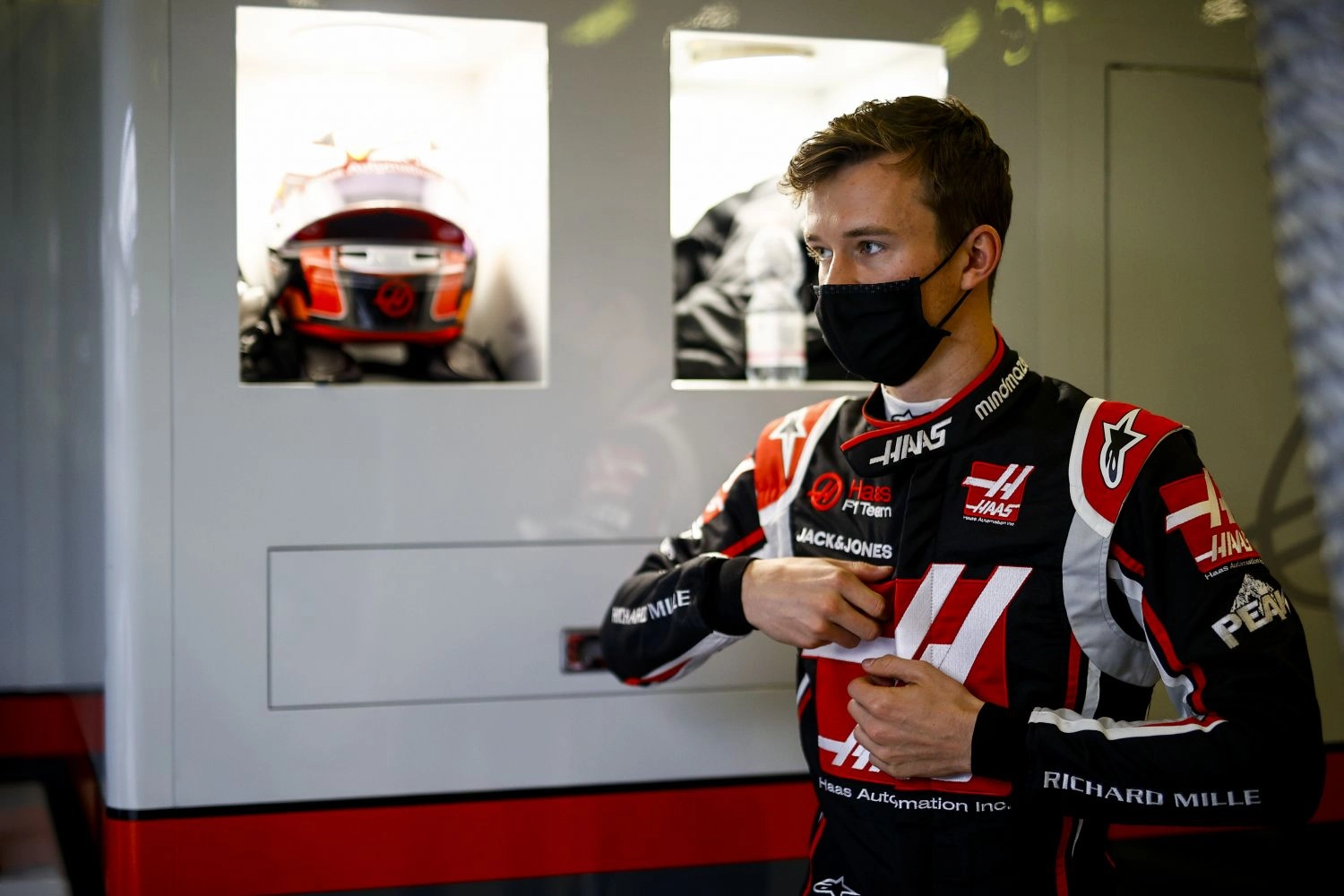 Pas de baquet en F1 pour Ilott en 2021