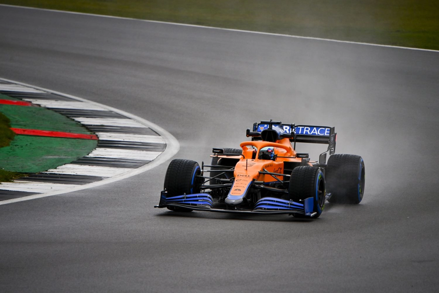 McLaren a fait les premiers tours de piste de la MCL35M
