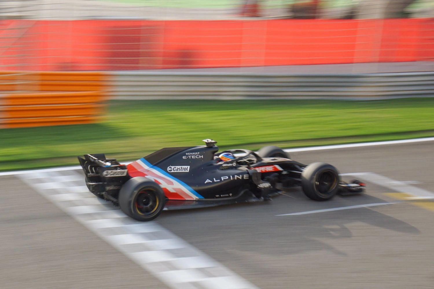 Pirelli prépare déjà ses pneus 18 pouces pour 2022