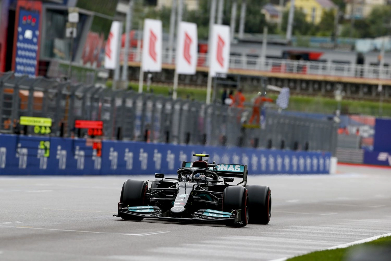 Grand Prix de Russie – Course : Hamilton pour la 100e !