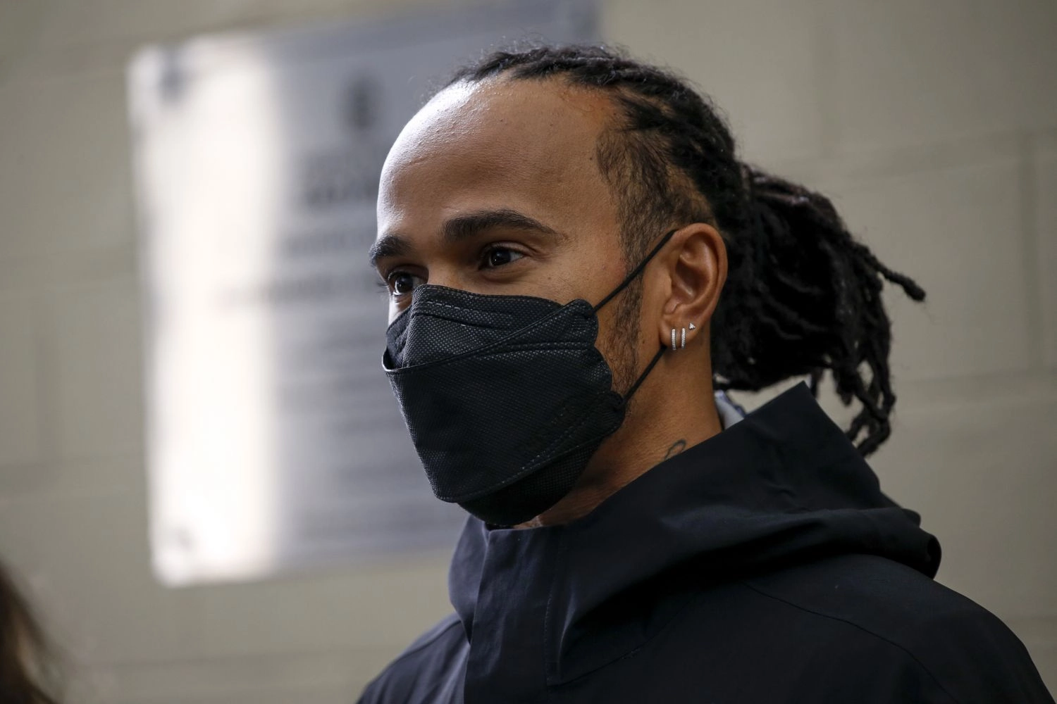 Hamilton n’a toujours pas testé la voiture de 2022 en simulateur