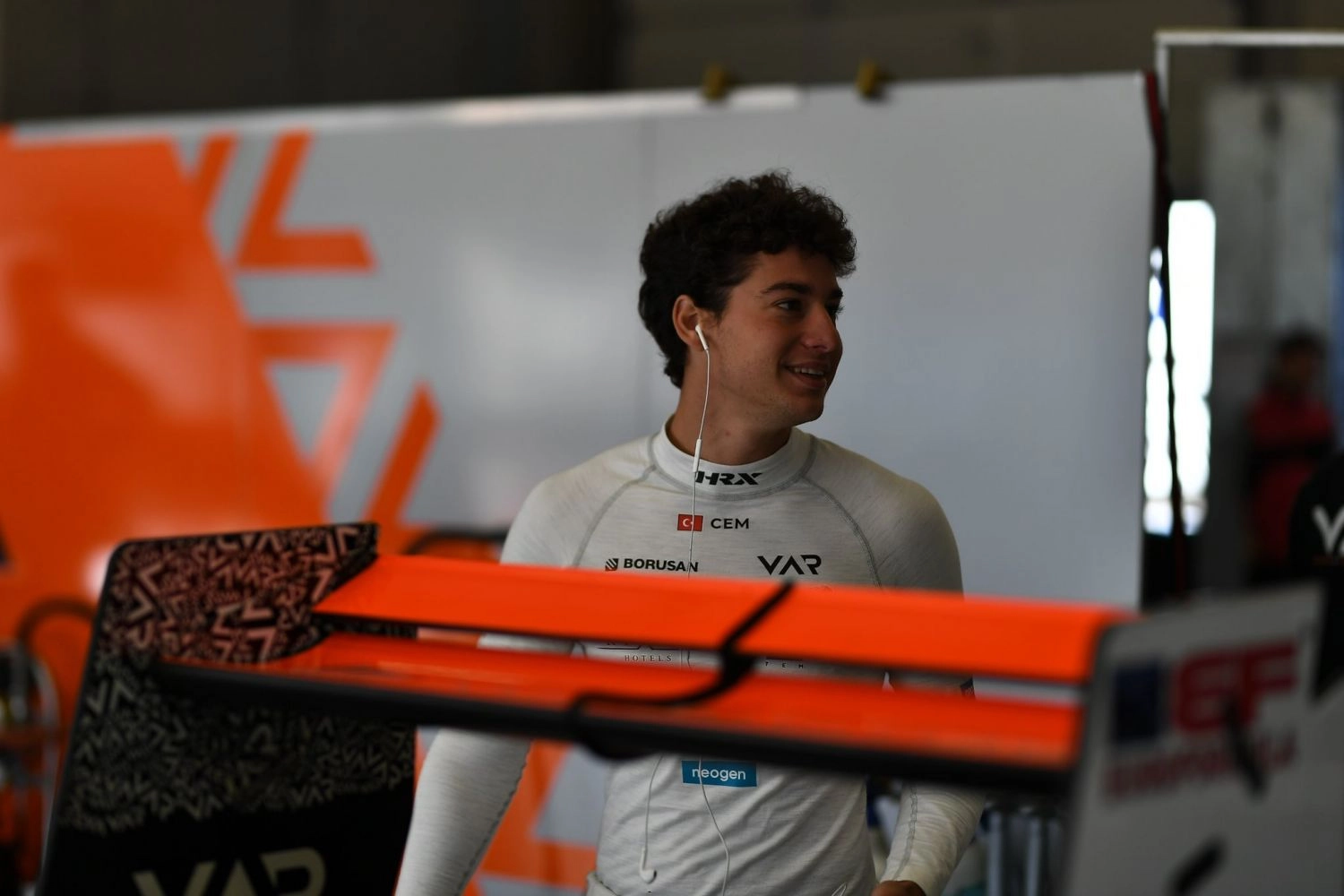 Cem Bolukbasi, du Sim Racing à la Formule 2