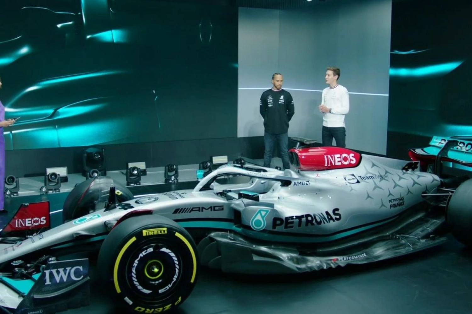 La Mercedes W13 déjà en piste