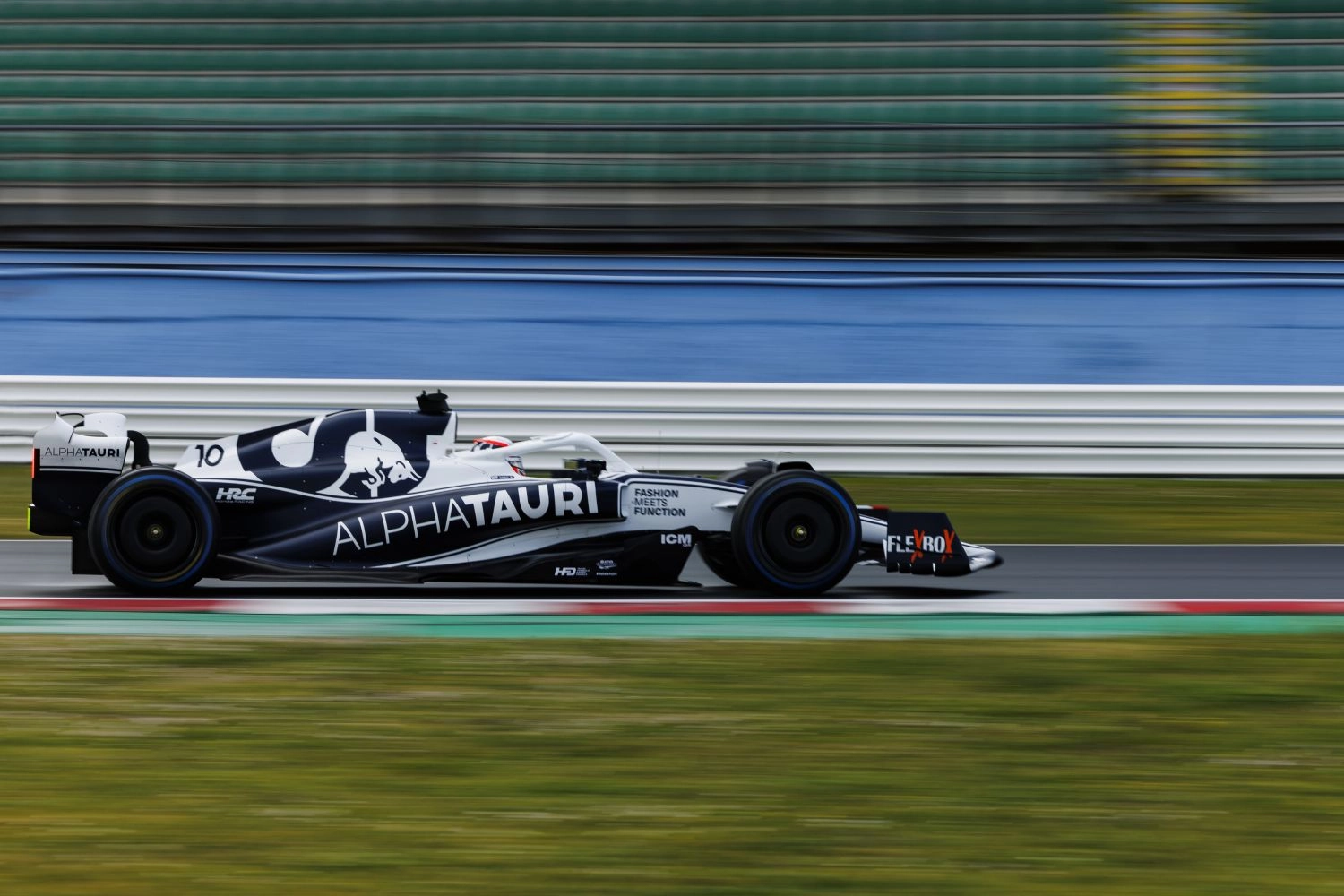 Essais Bahreïn Jour 1 : Gasly signe le meilleur temps devant les Ferrari