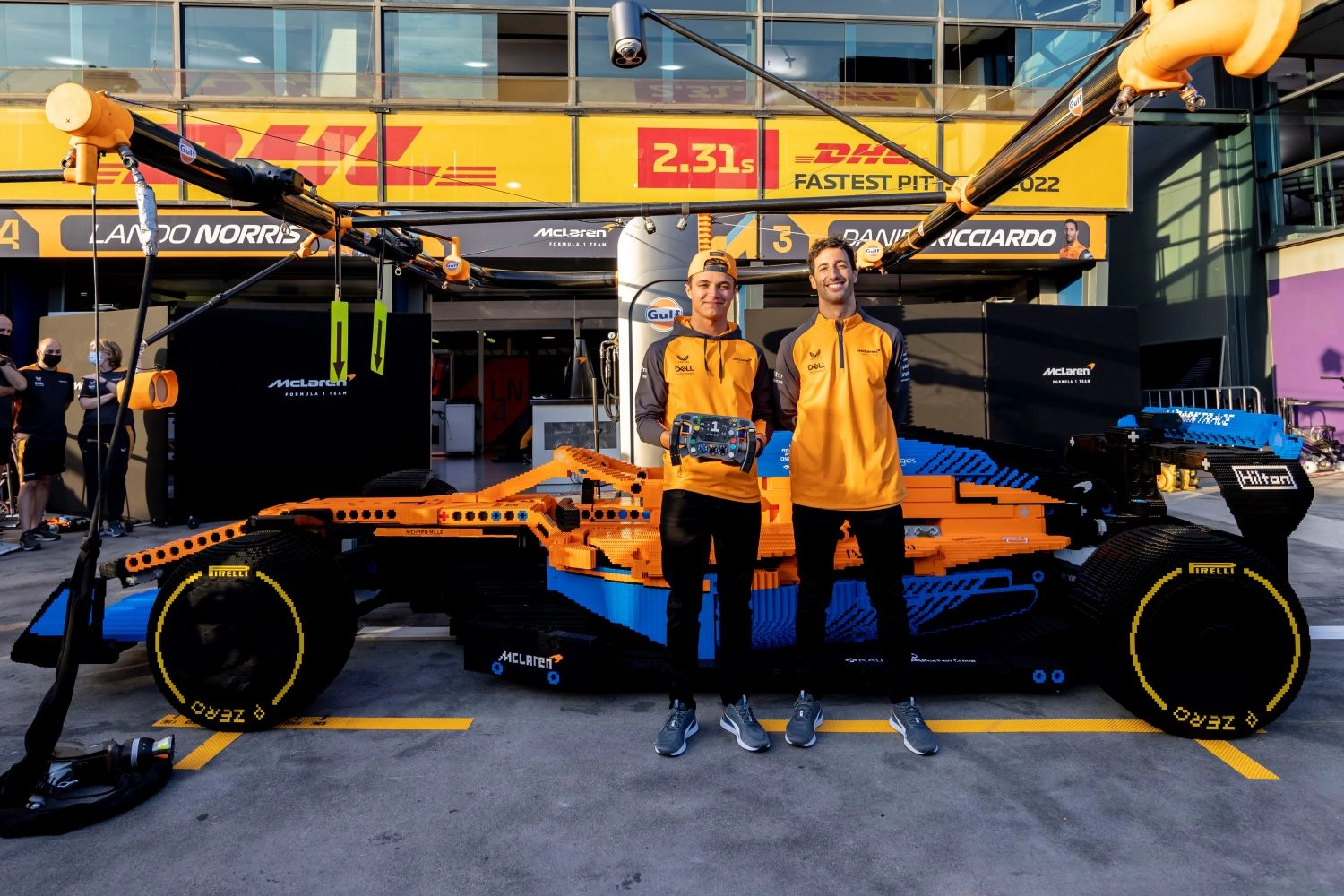 McLaren dévoile une Formule 1 en Lego à échelle 1 !
