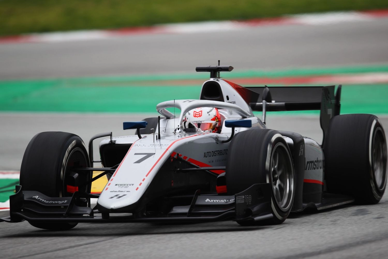 Course Sprint F2 – Marcus Armstrong vainqueur !