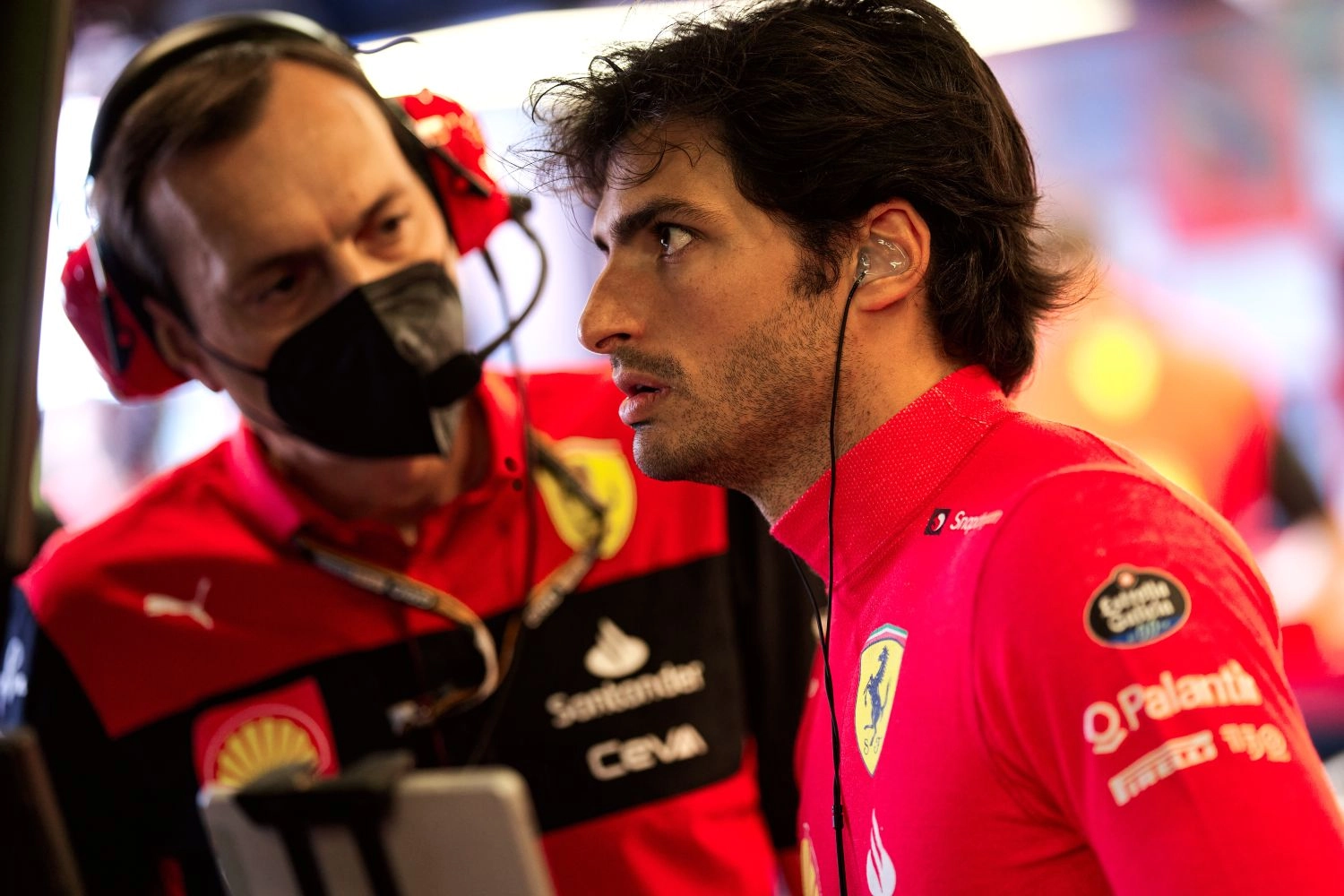 Carlos Sainz estime que Ferrari doit apprendre de Red Bull pour triompher en 2023
